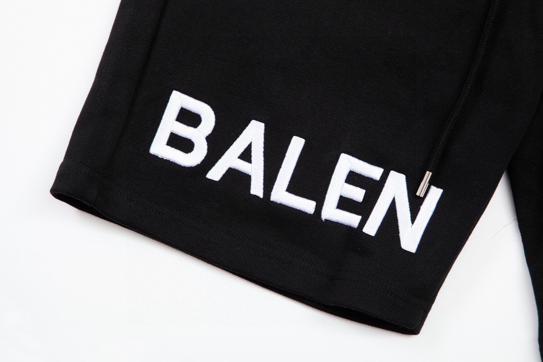 巴黎世家/Balenciaga 春夏新品 立体字母刺绣休闲短裤 五分裤 黑色