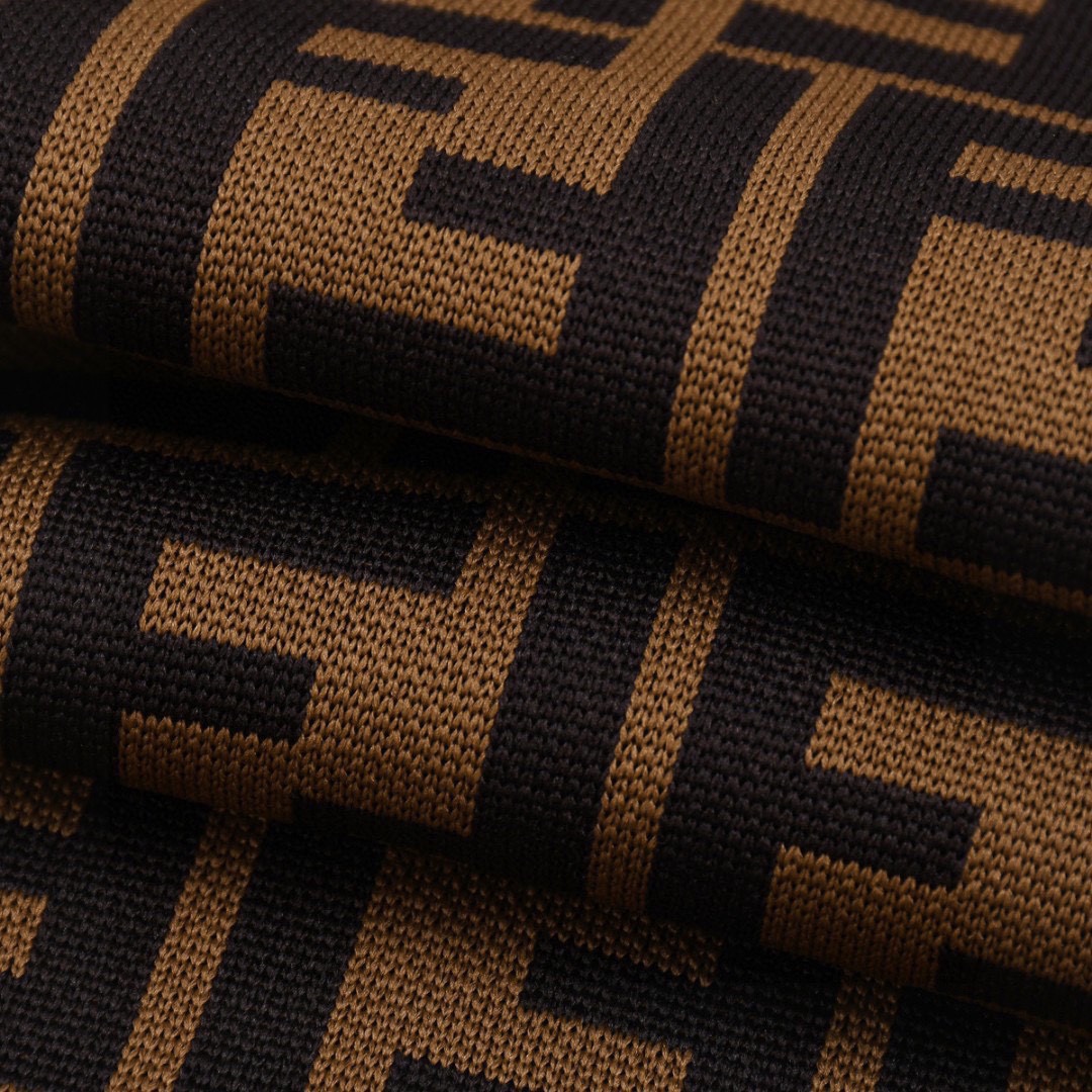 芬迪/Fendi 夏季新款 老花提花休闲短裤 卡其色