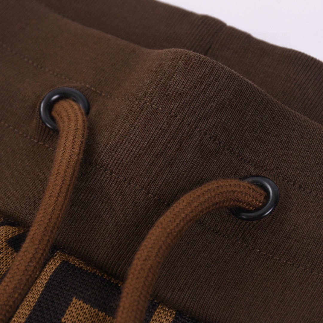 芬迪/Fendi 夏季新款 老花提花休闲短裤 卡其色