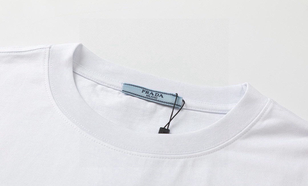 普拉达/Prada 夏季新款 经典红色胶条圆领短袖T恤