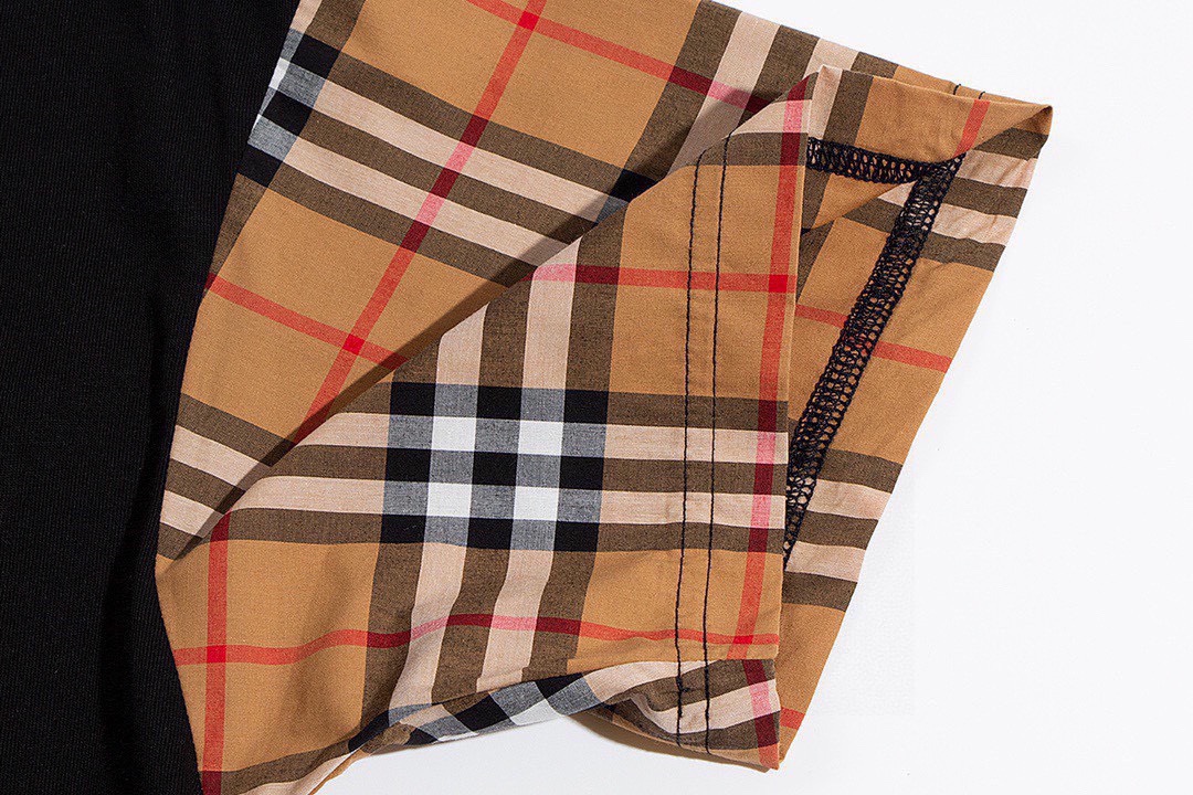 巴宝莉/Burberry 夏季新款 经典格纹袖子拼接圆领短袖T恤 黑色