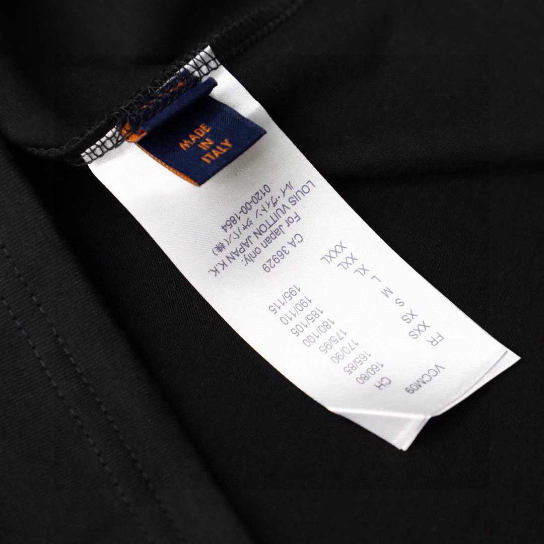 路易威登/Louis Vuitton 夏季新款 前后刺绣苞芯Logo圆领短袖T恤 白色/黑色