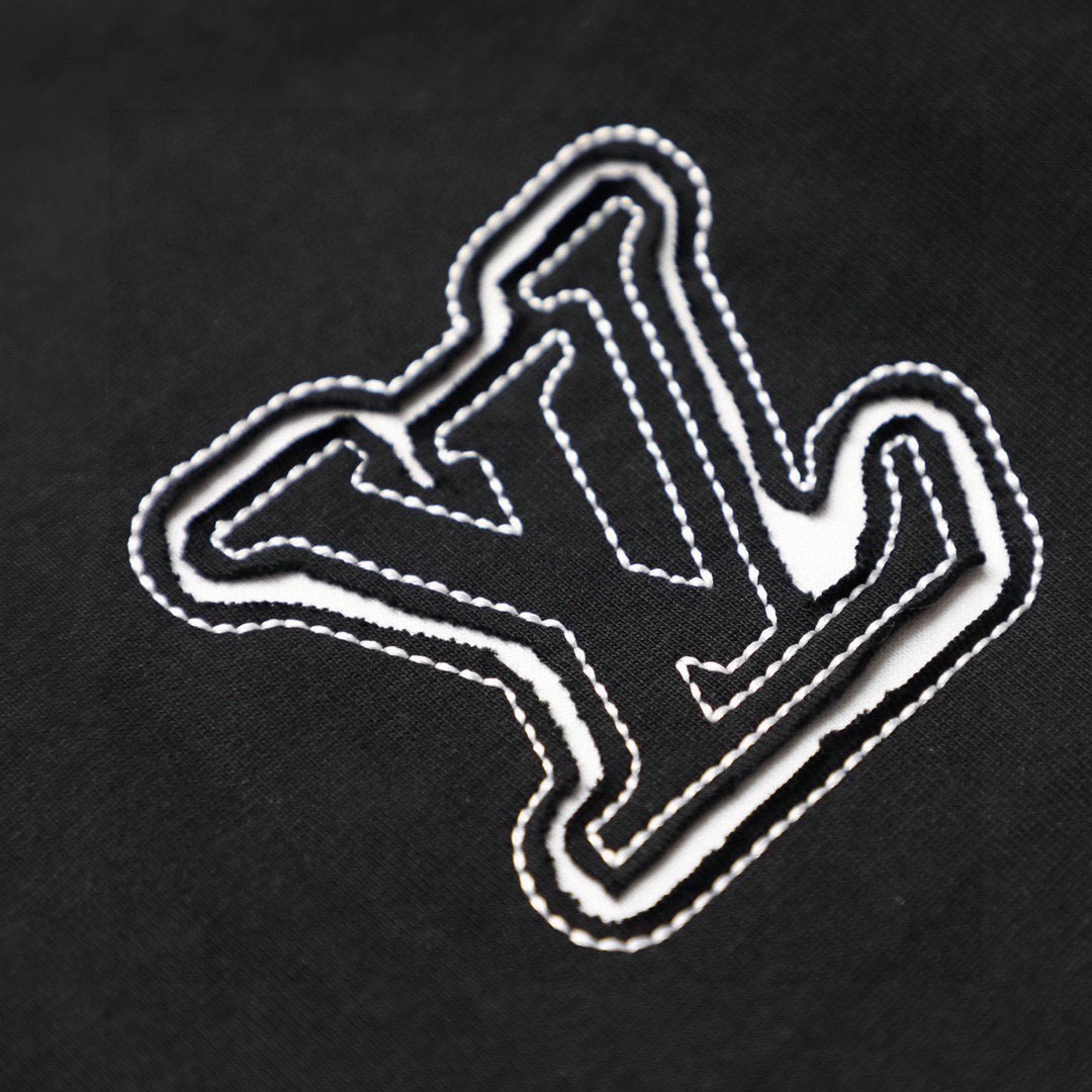 路易威登/Louis Vuitton 夏季新款 前后刺绣苞芯Logo圆领短袖T恤 白色/黑色