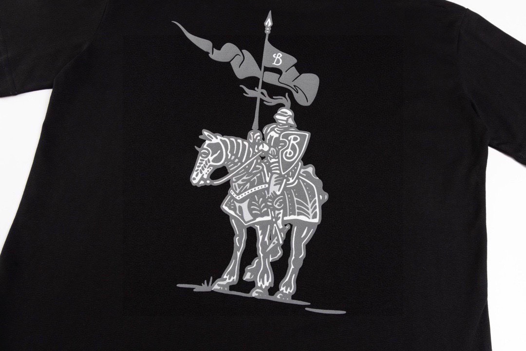 巴宝莉/Burberry 夏季新款 战马骑士发泡印花圆领短袖T恤 黑色