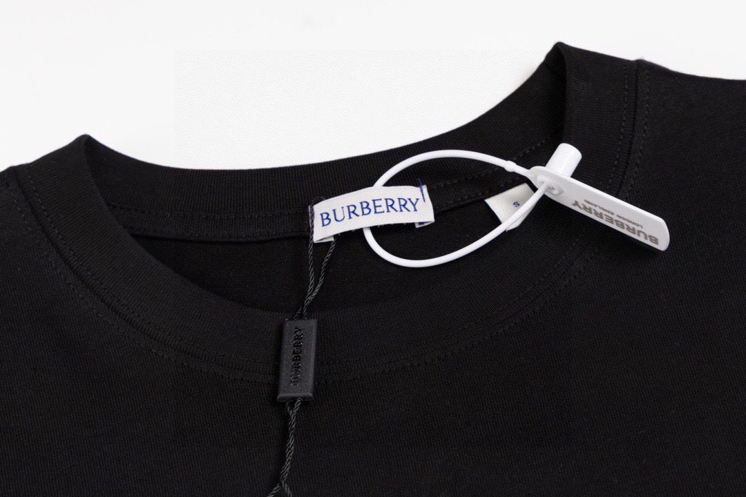 巴宝莉/Burberry 夏季新款 战马骑士发泡印花圆领短袖T恤 黑色
