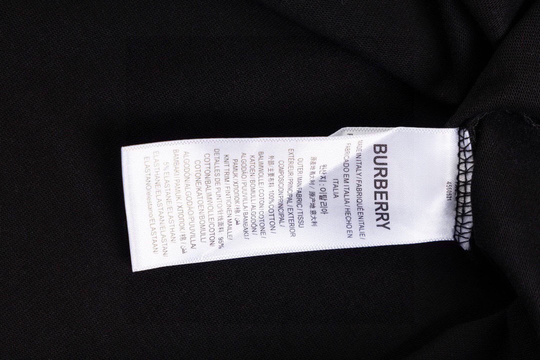 巴宝莉/Burberry 夏季新款 战马骑士发泡印花圆领短袖T恤 黑色