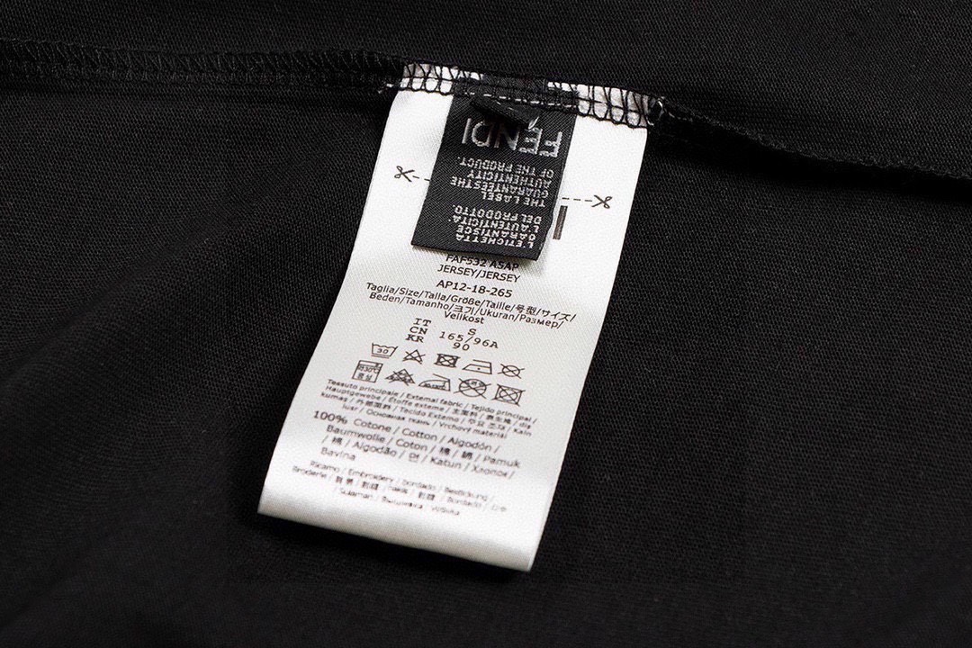 芬迪/Fendi 夏季新款 双F徽标贴布圆领短袖T恤 黑色