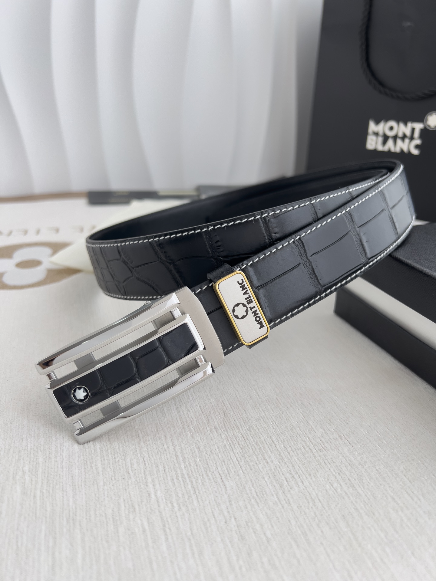 MontBlanc Luxus
 Gürtel Silber Hardware Rindsleder Echtleder