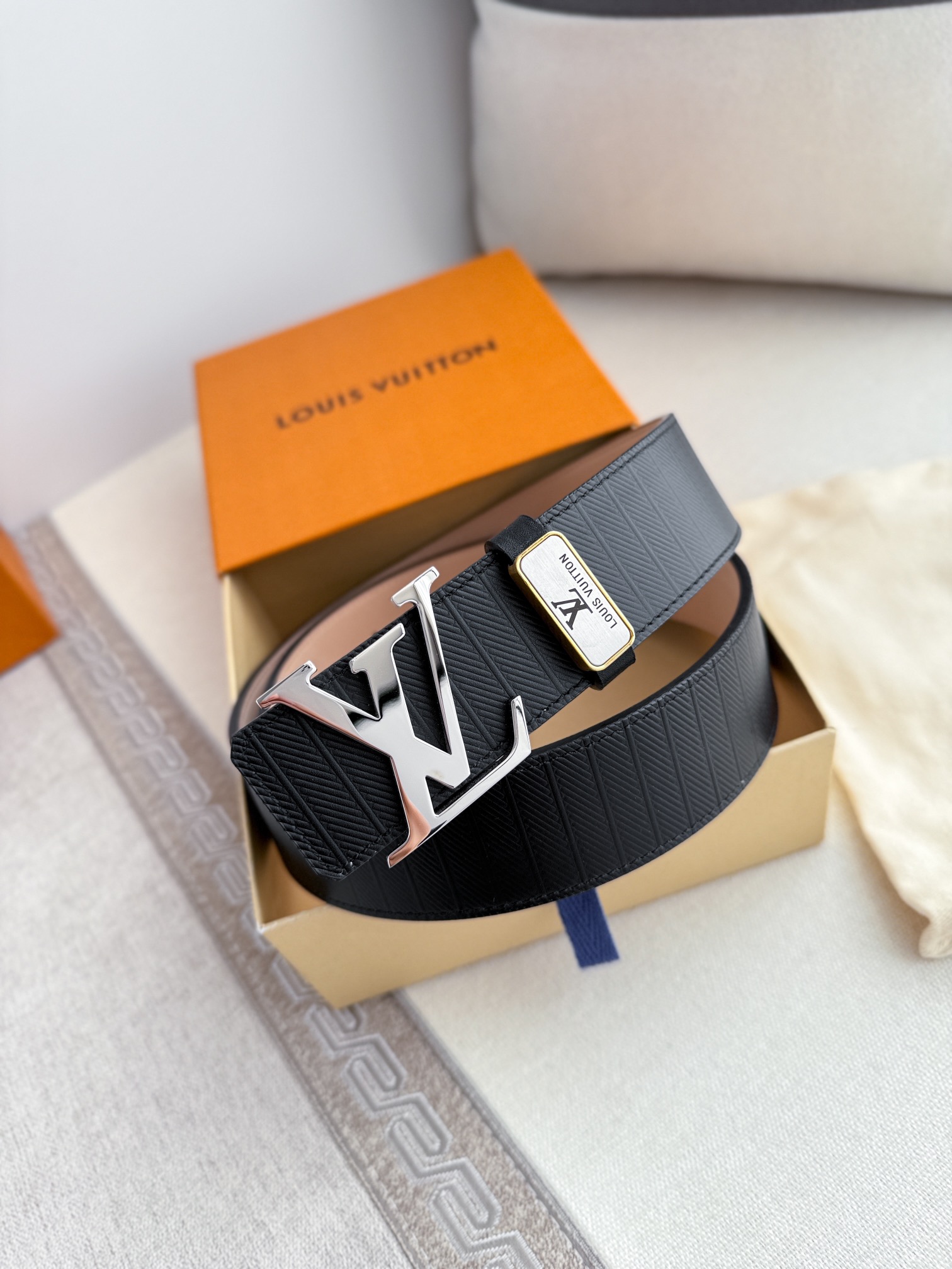 Louis Vuitton Belts Printing Cowhide Frosted