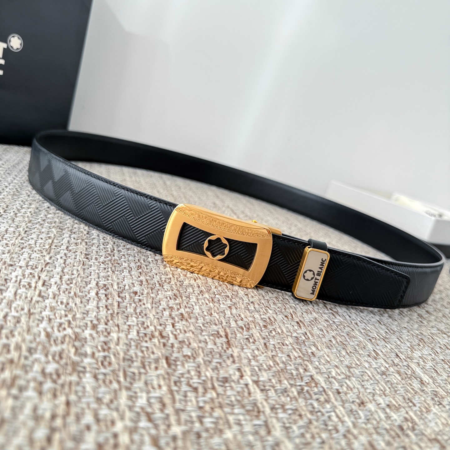 China Replica Montblanc Belt MBBT0404-4598