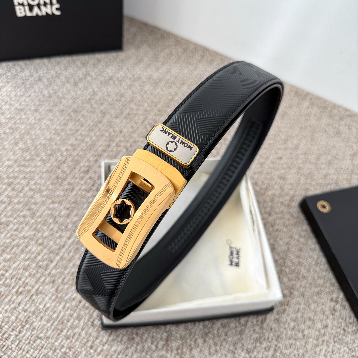 China Replica Montblanc Belt MBBT0404-4598