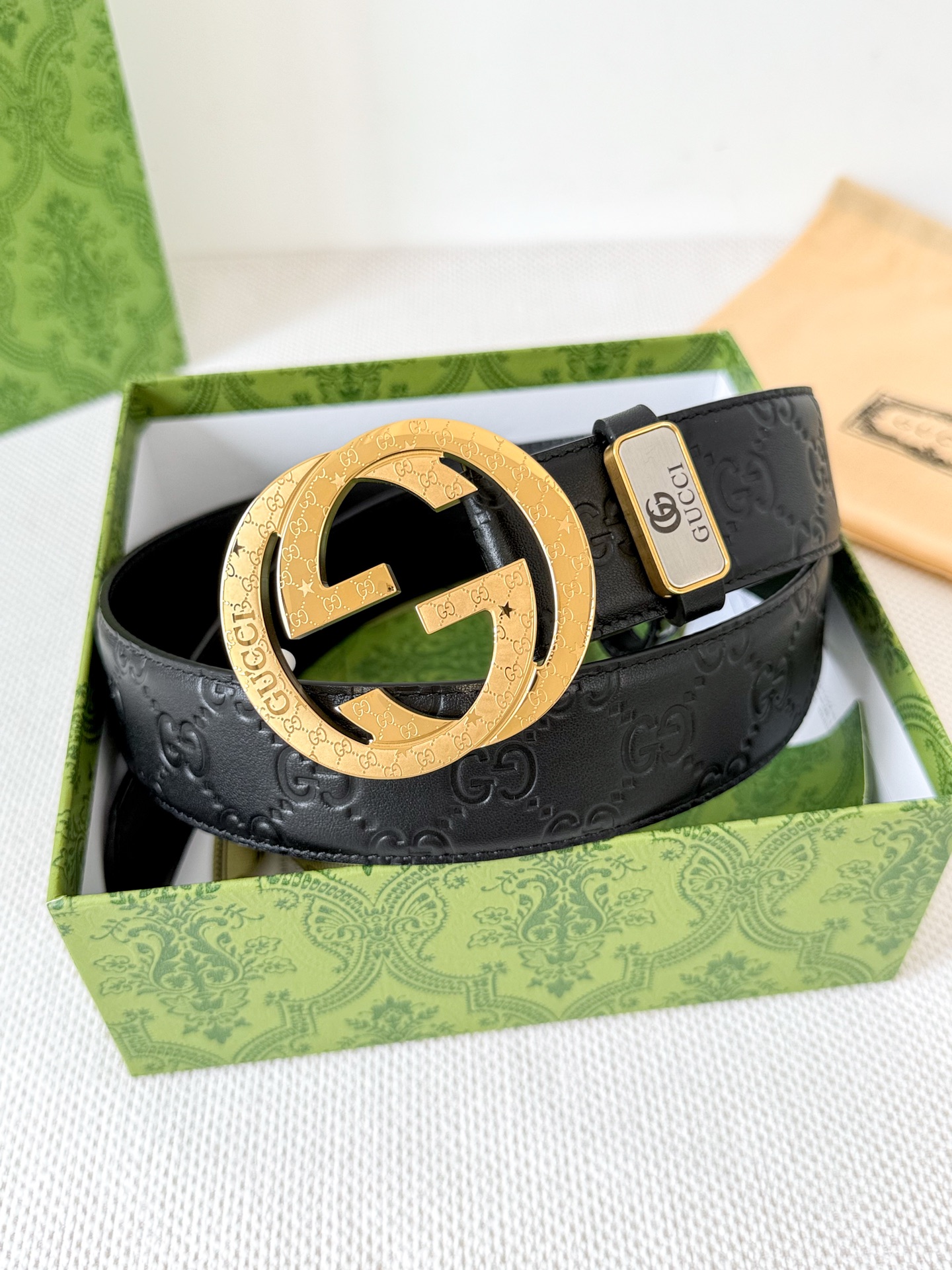 .Gu...cci· · ✈️· 🐂 24k 🌈 ➕ ✈️ 3.8cm Gucci Cintura