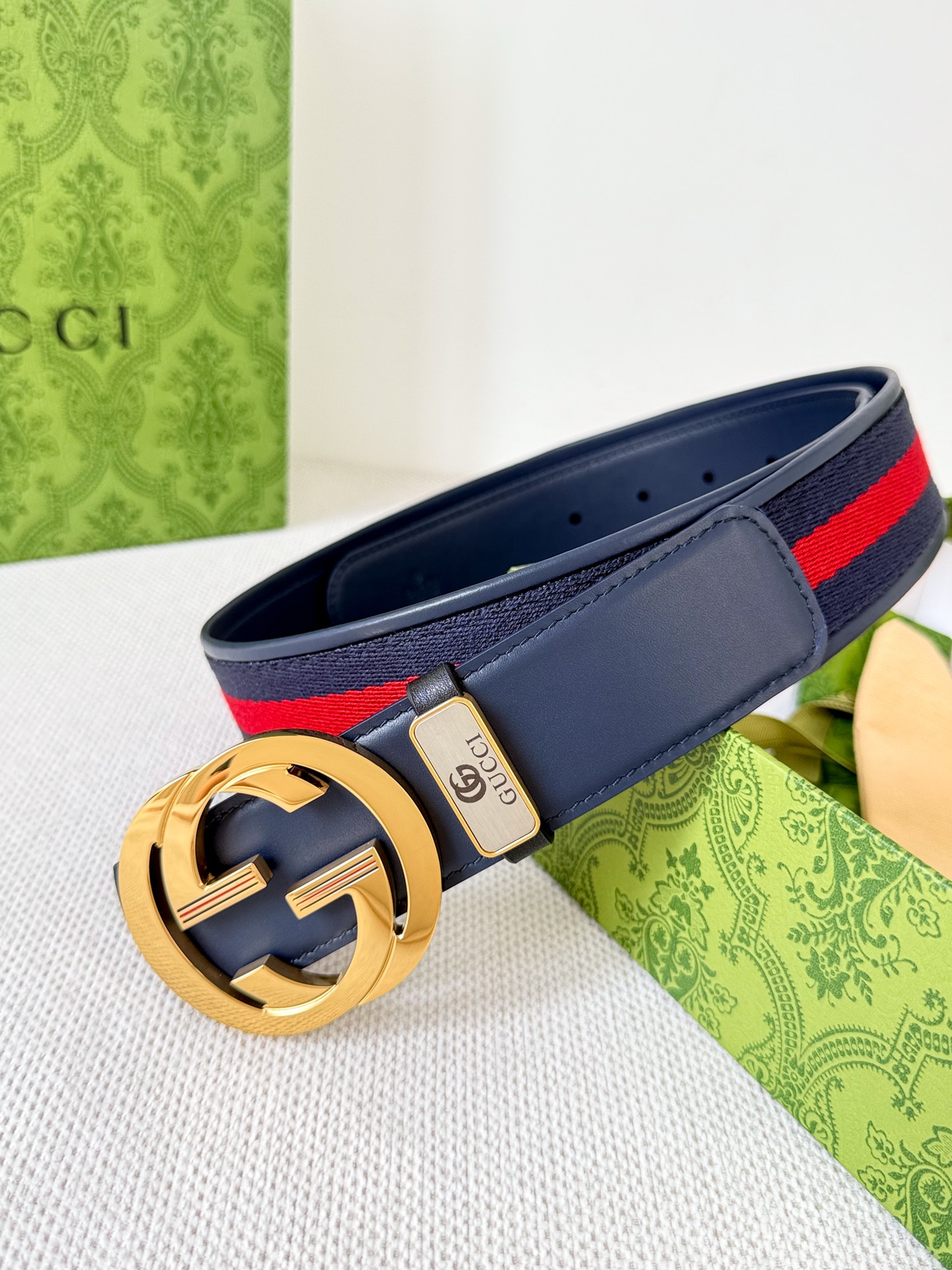 .Gu...cci· · ✈️· 🐂 24k 🌈 ➕ ✈️ 3.8cm Gucci Cintura