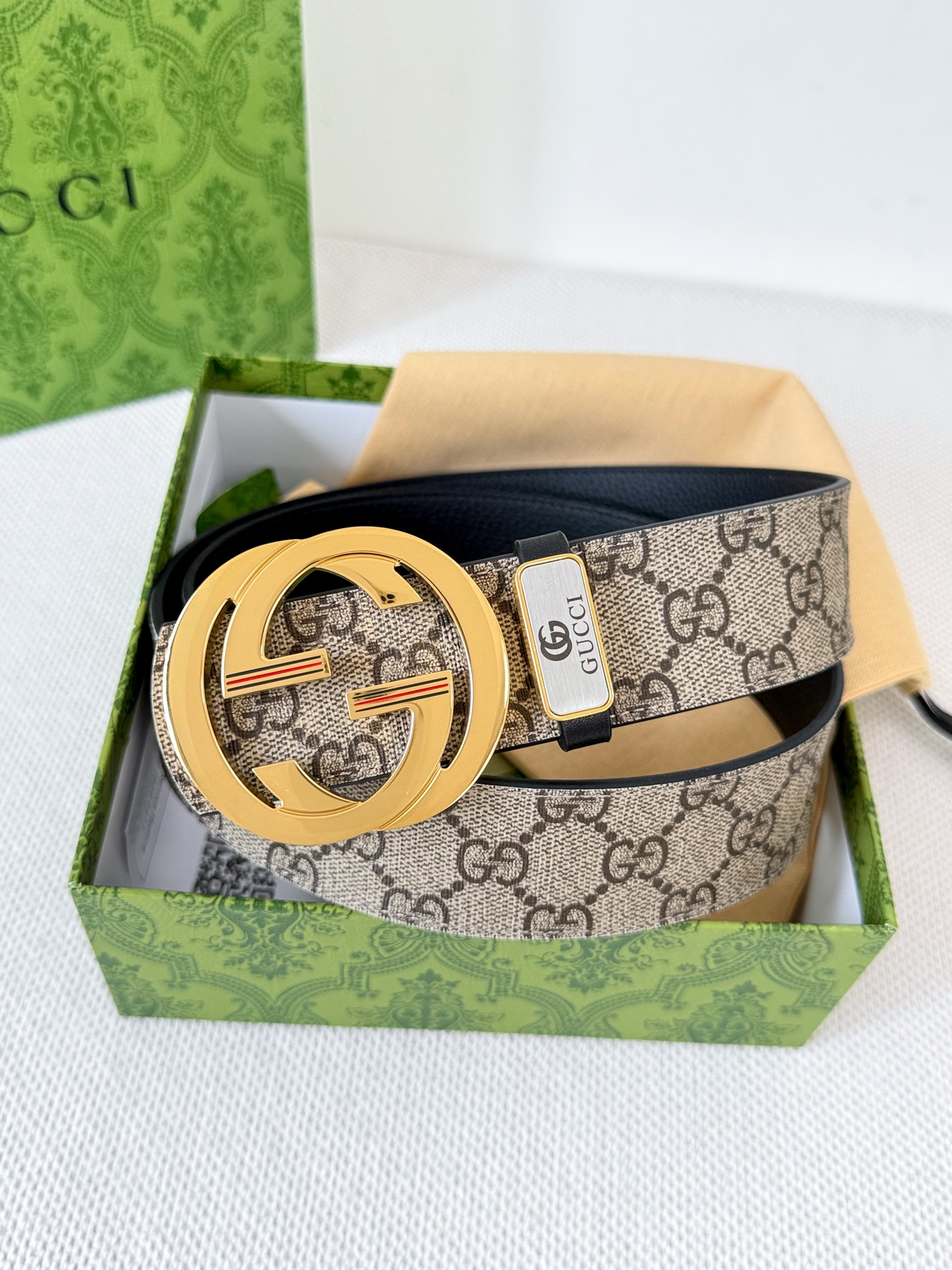 .Gu...cci· · ✈️· 🐂 24k 🌈 ➕ ✈️ 3.8cm Gucci Cintura