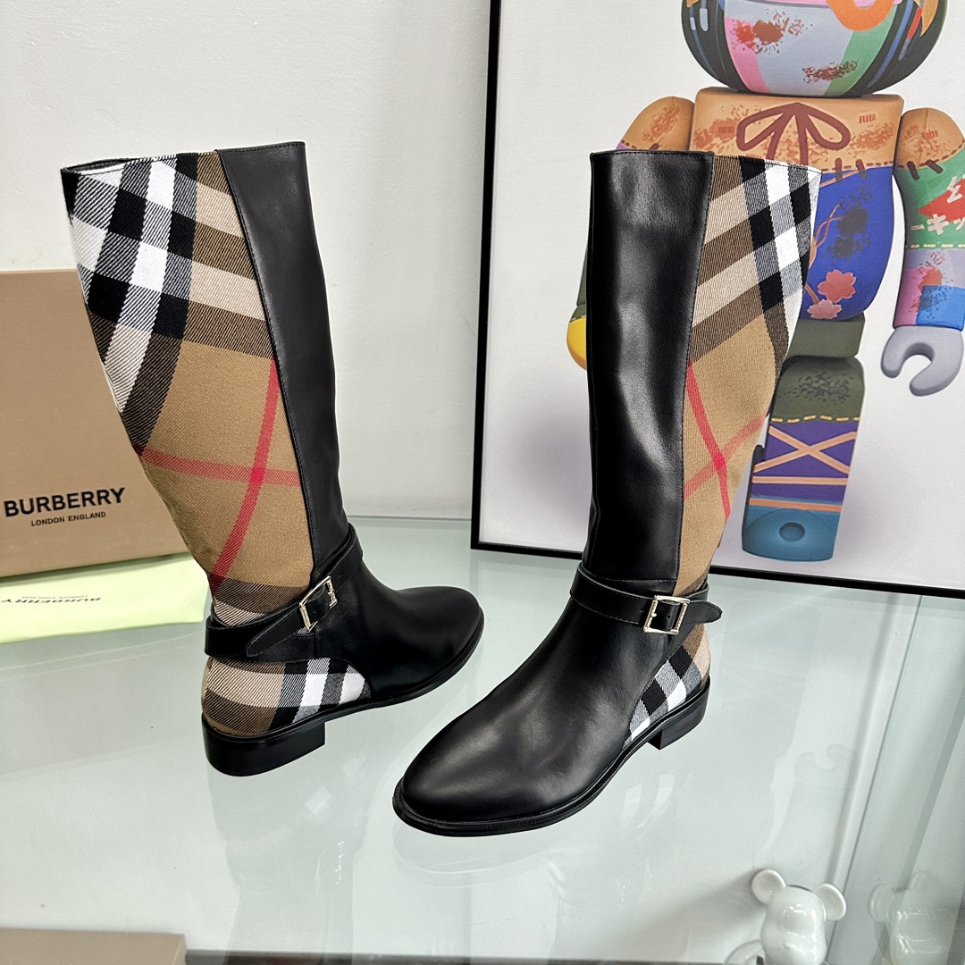 Burberry House Check Oxen Skin Boots Collection Overview - 图片 2