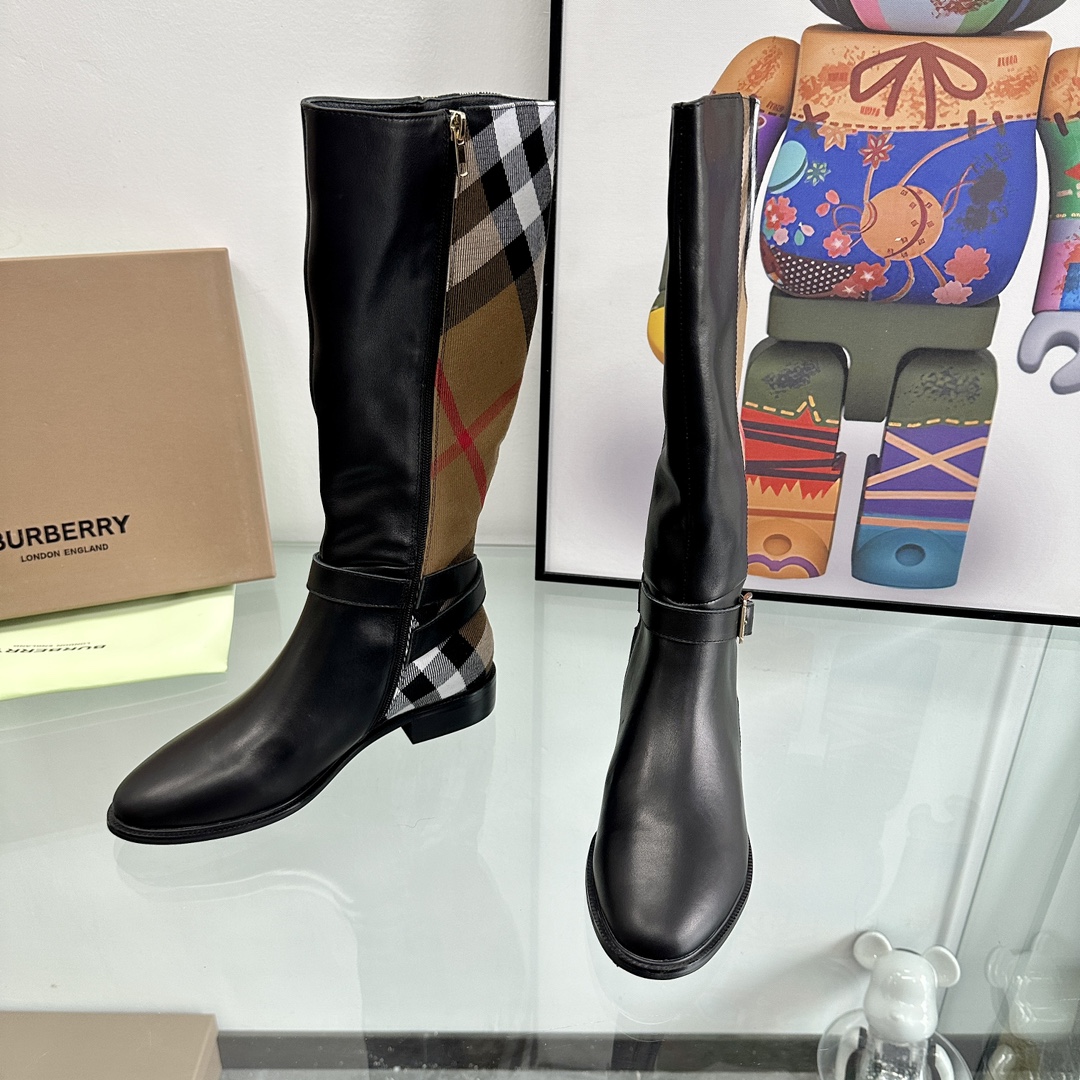 Burberry House Check Oxen Skin Boots Collection Overview - 图片 3