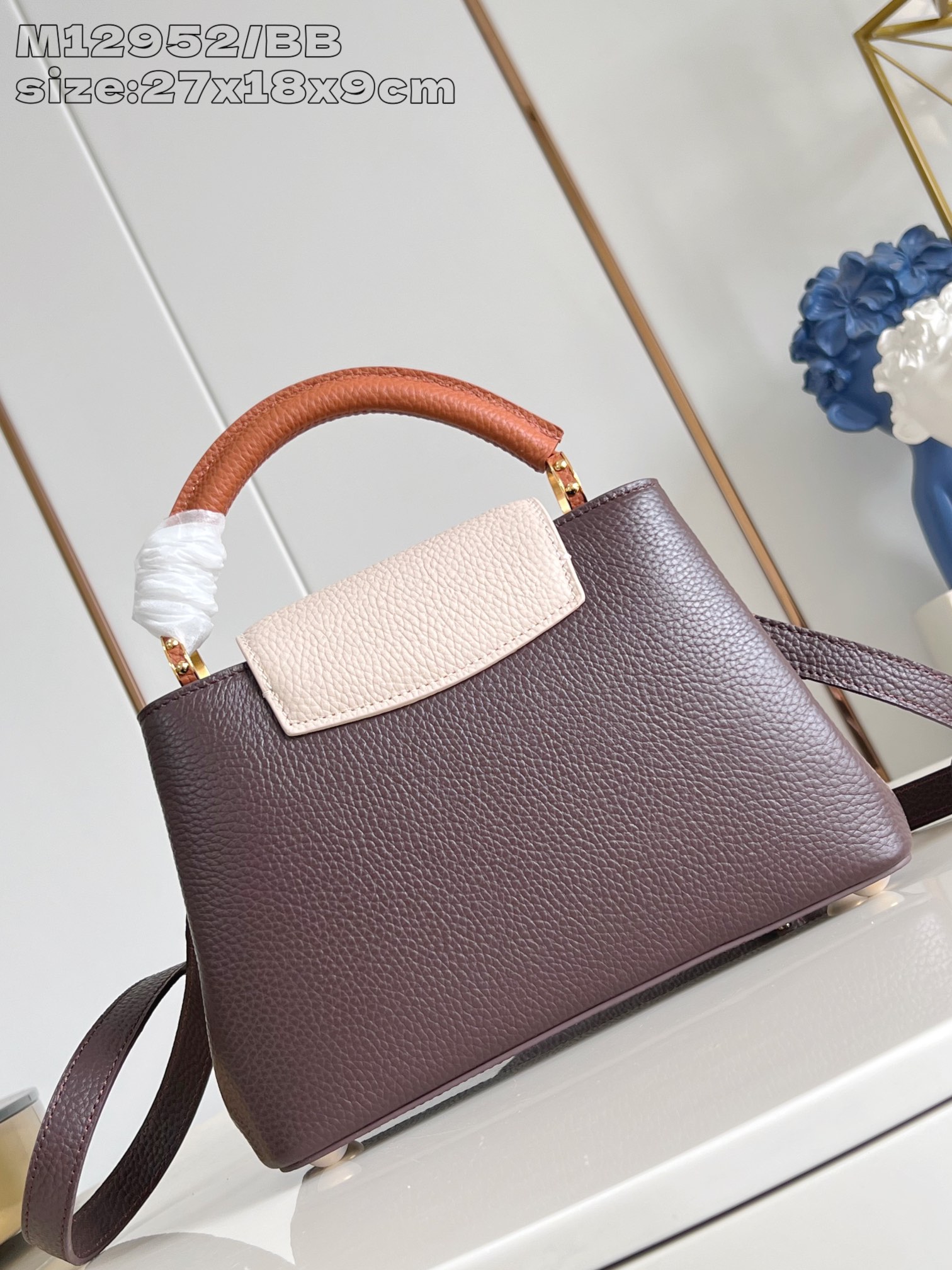 Louis Vuitton Capucines 手袋lv,包 4