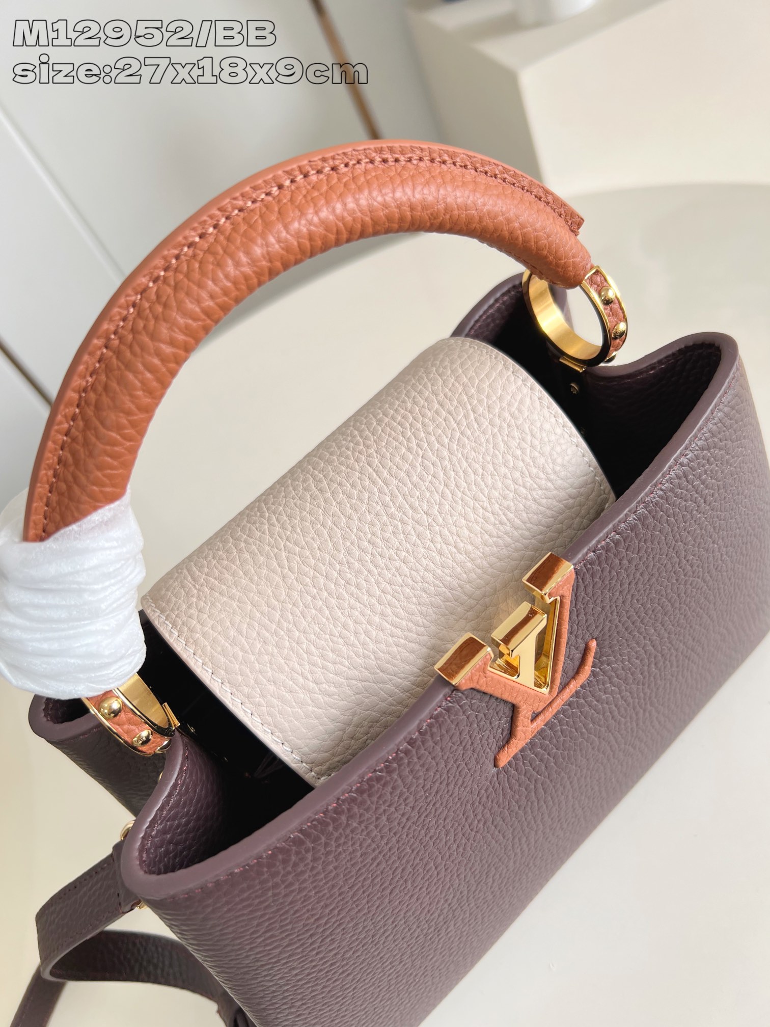 Louis Vuitton Capucines 手袋lv,包 6