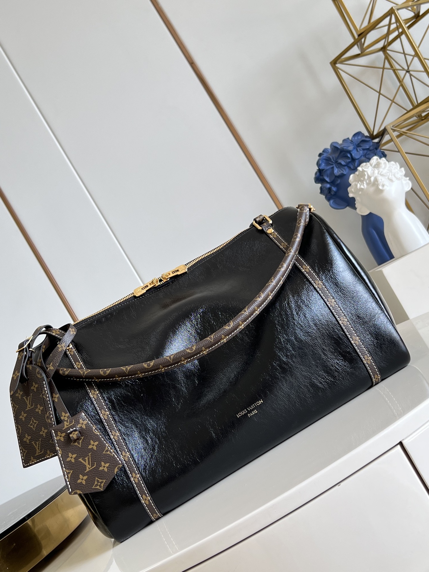 批 顶级原单复刻✨M13668黑皱油蜡 Louis Vuitton 2025 秋冬系列...