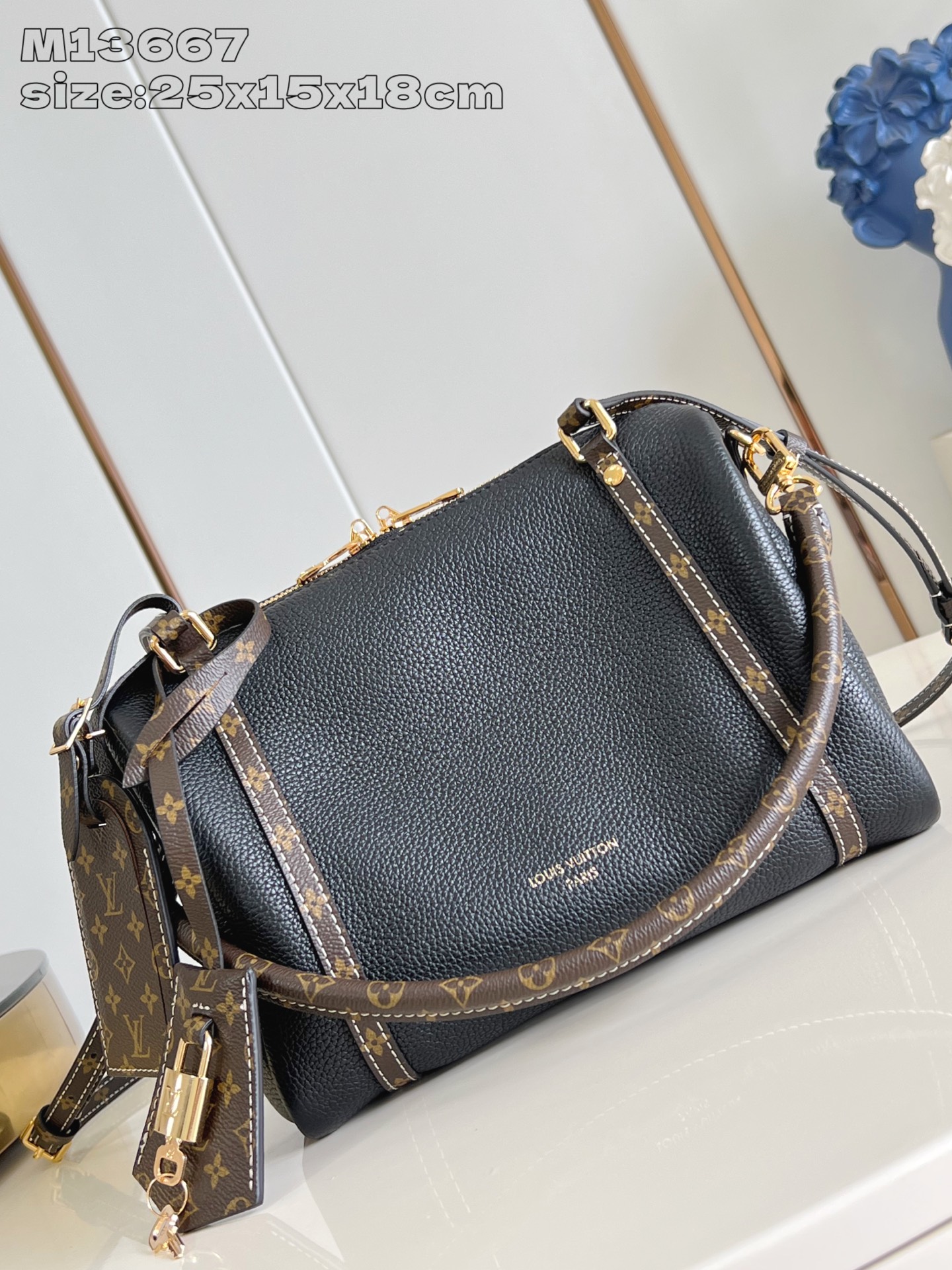 批 顶级原单复刻✨M13667黑 Louis Vuitton 2025 秋冬系列。  创意...