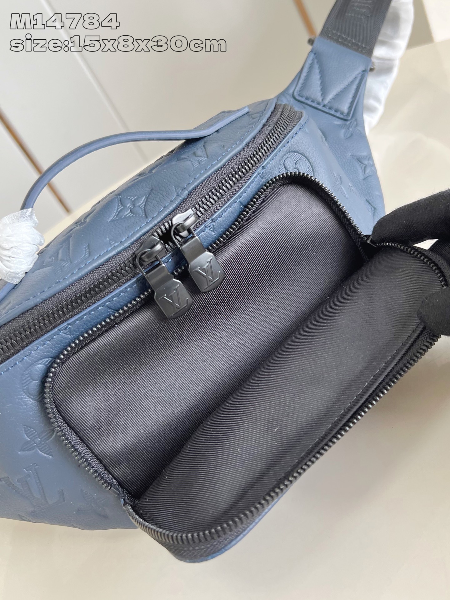 Louis Vuitton Monogram Shadow 腰包lv,包 7