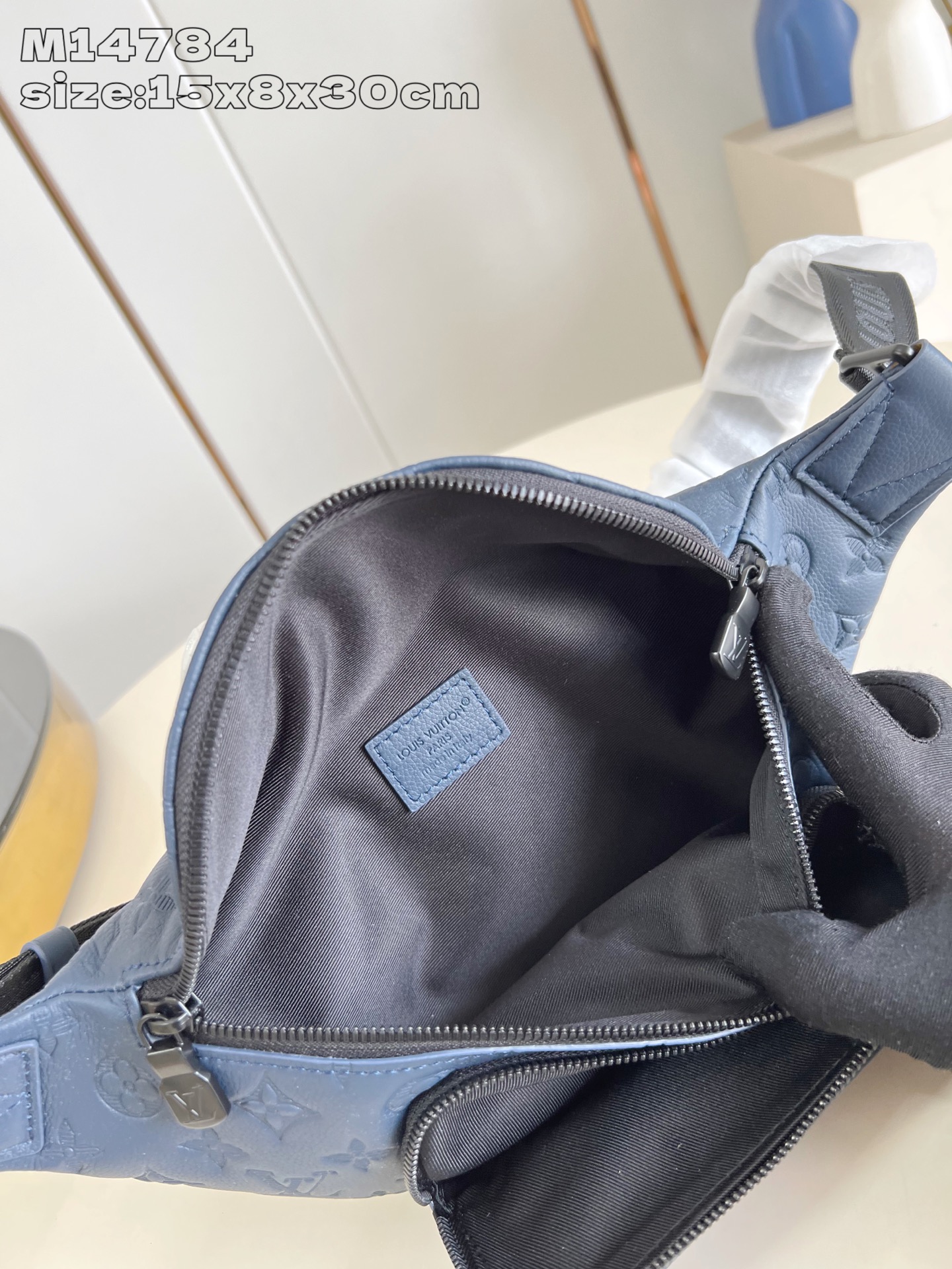 Louis Vuitton Monogram Shadow 腰包lv,包 8