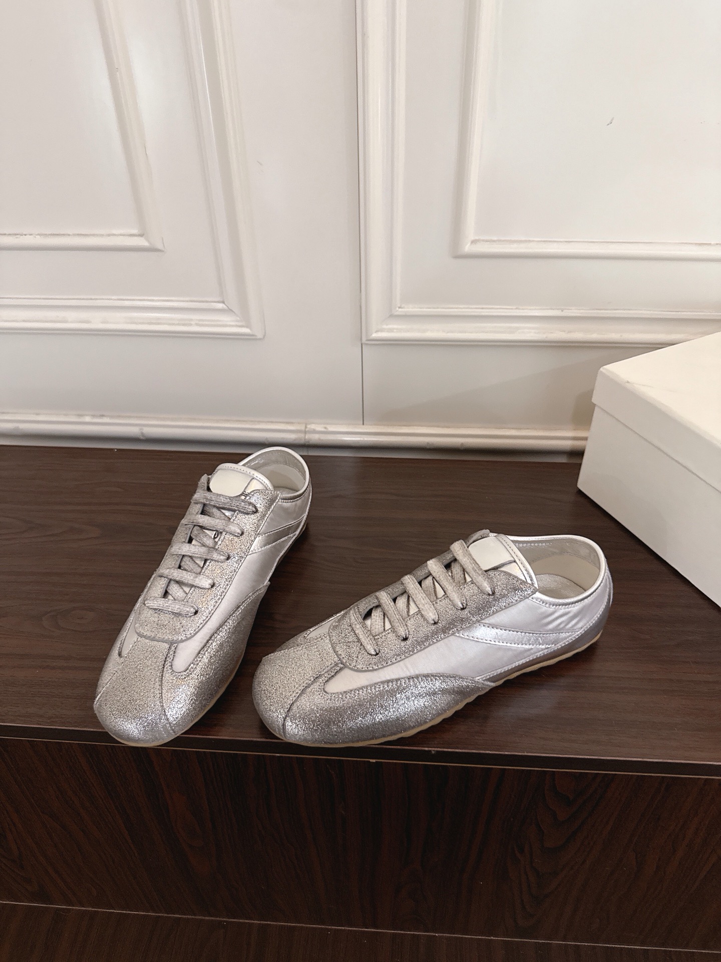 Designer Sneakers