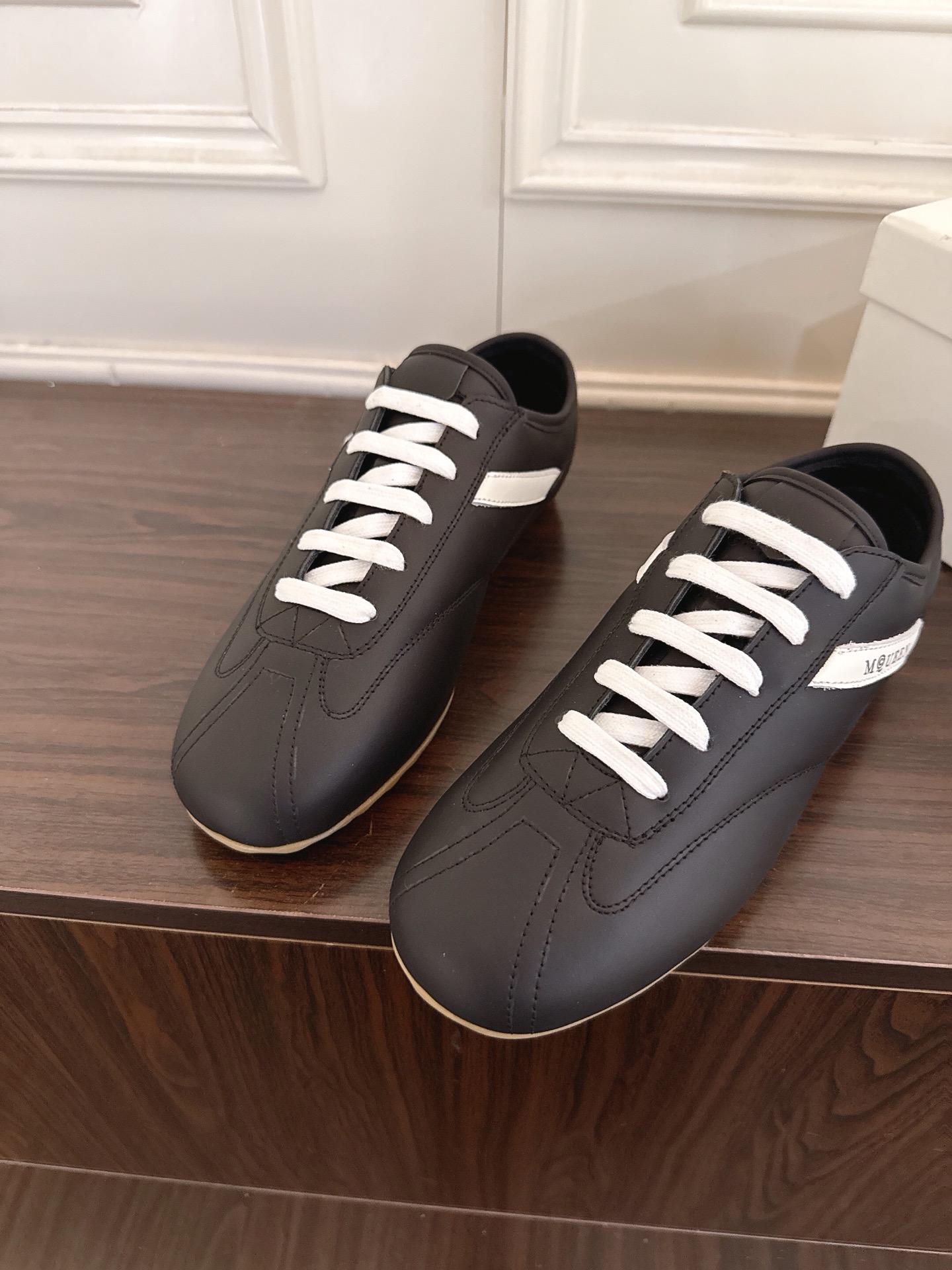 Designer Sneakers
