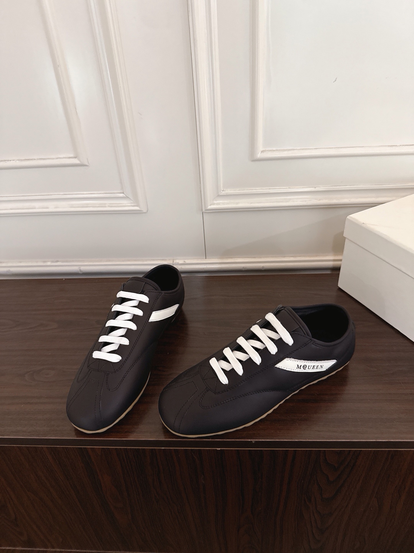 Designer Sneakers