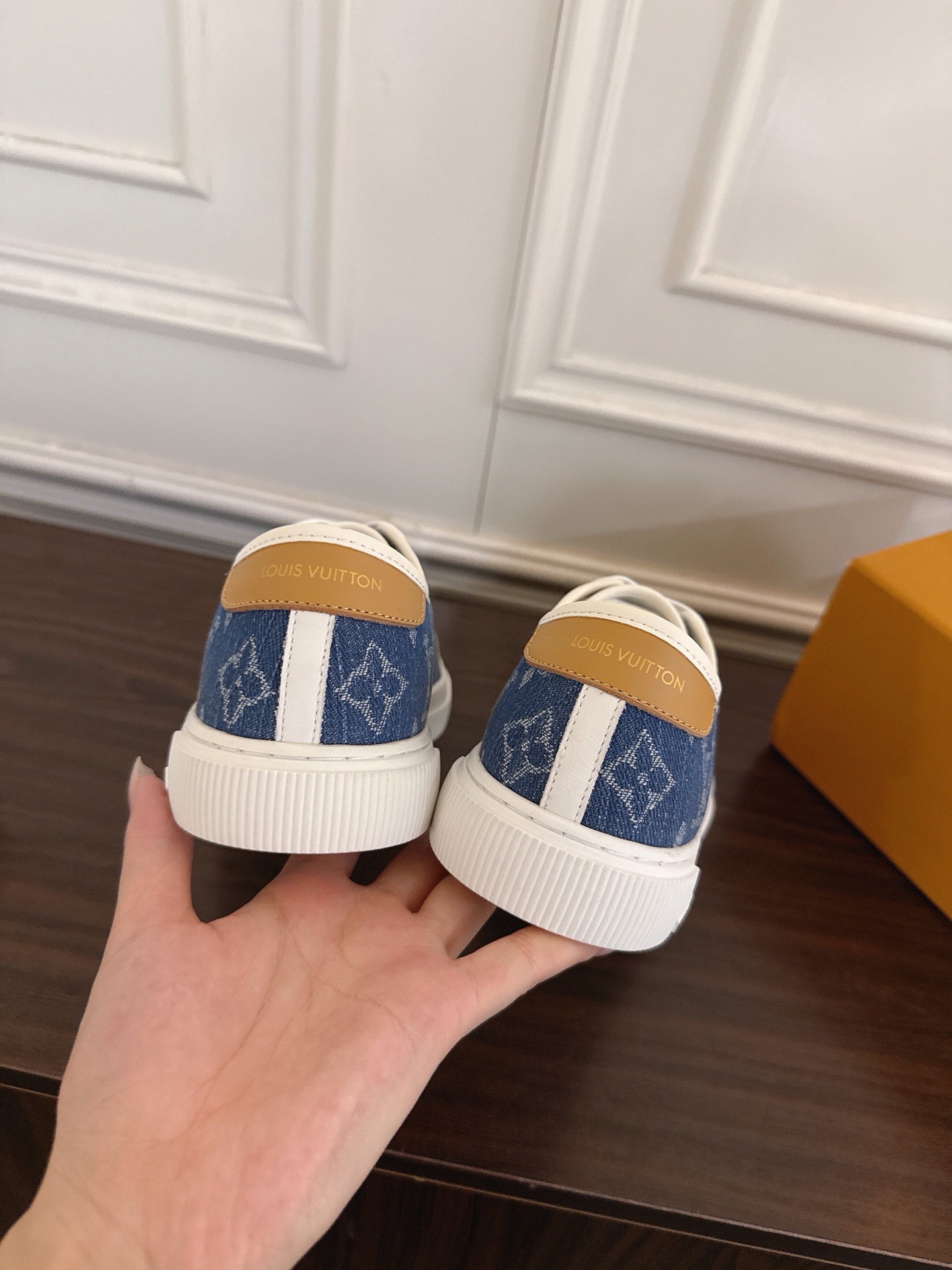 Louis Vuitton Sneakers