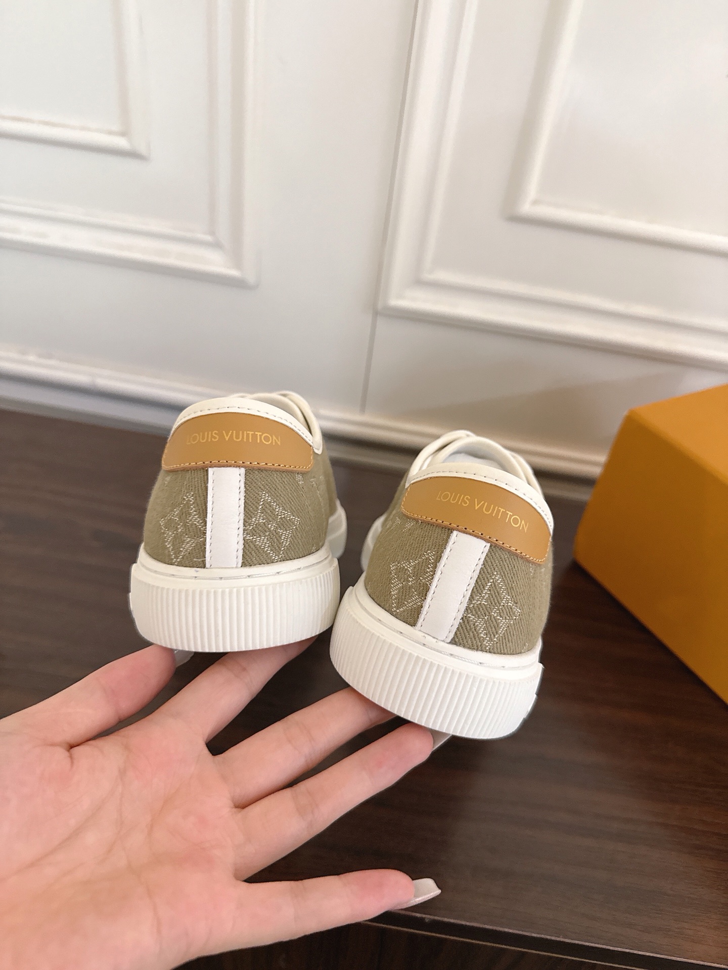 Louis Vuitton Sneakers