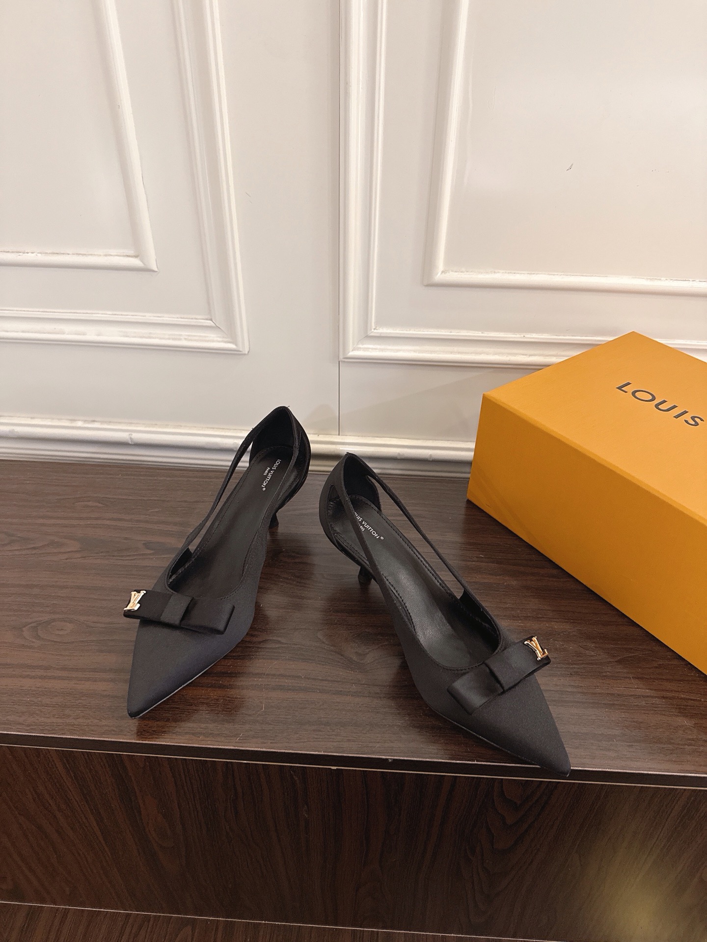 Louis Vuitton Sandals