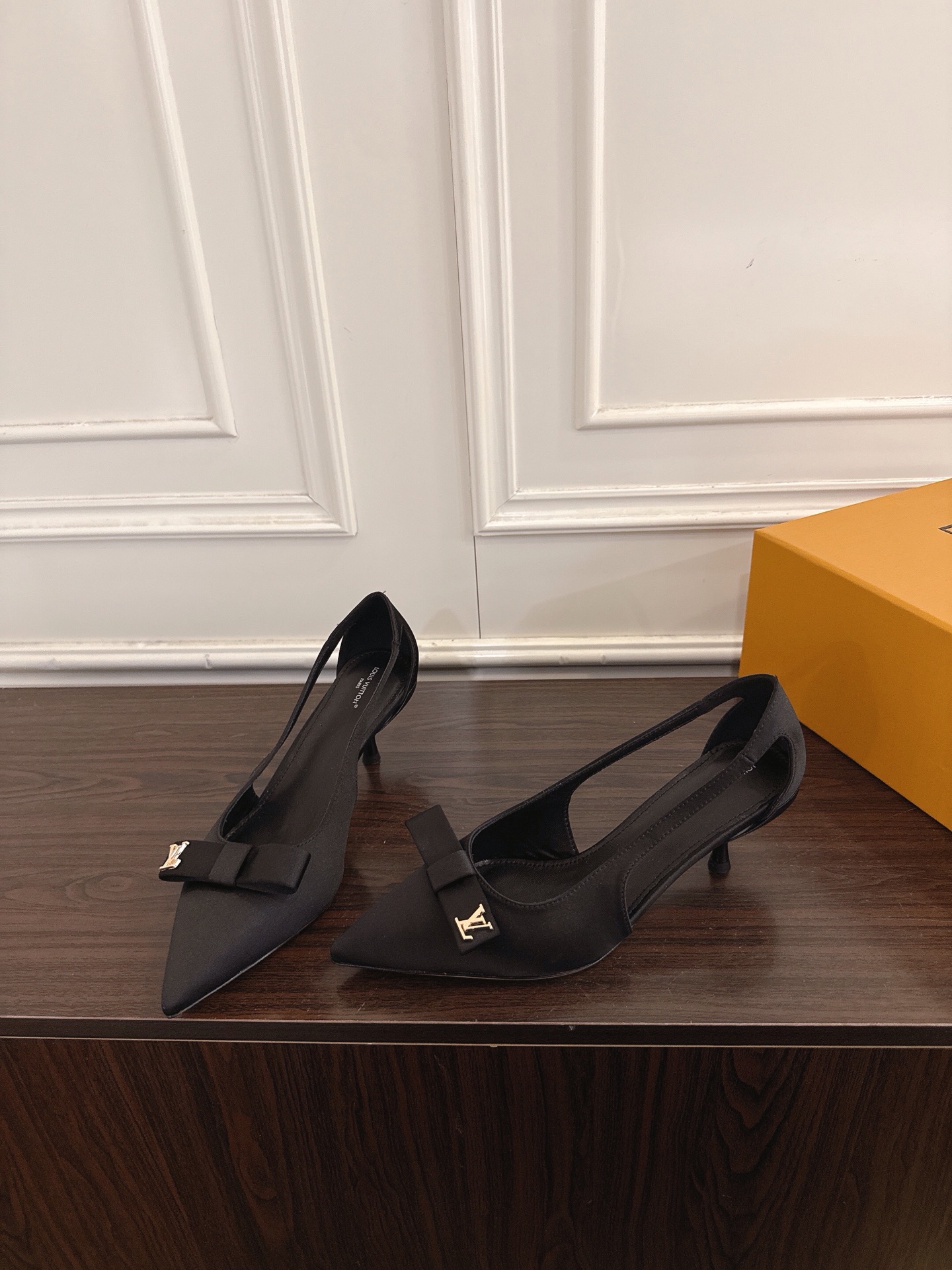 Louis Vuitton Sandals