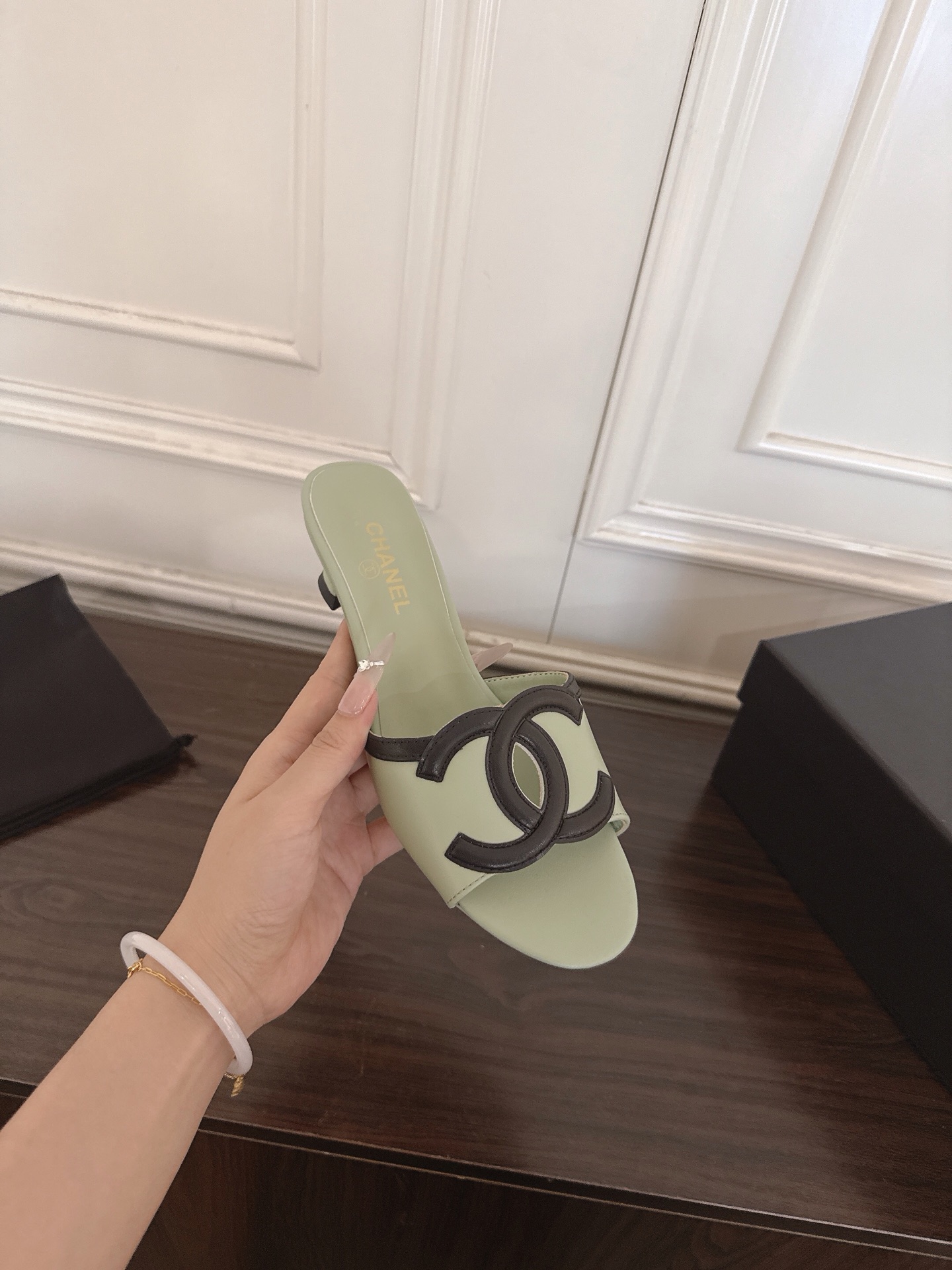 Chanel Slides