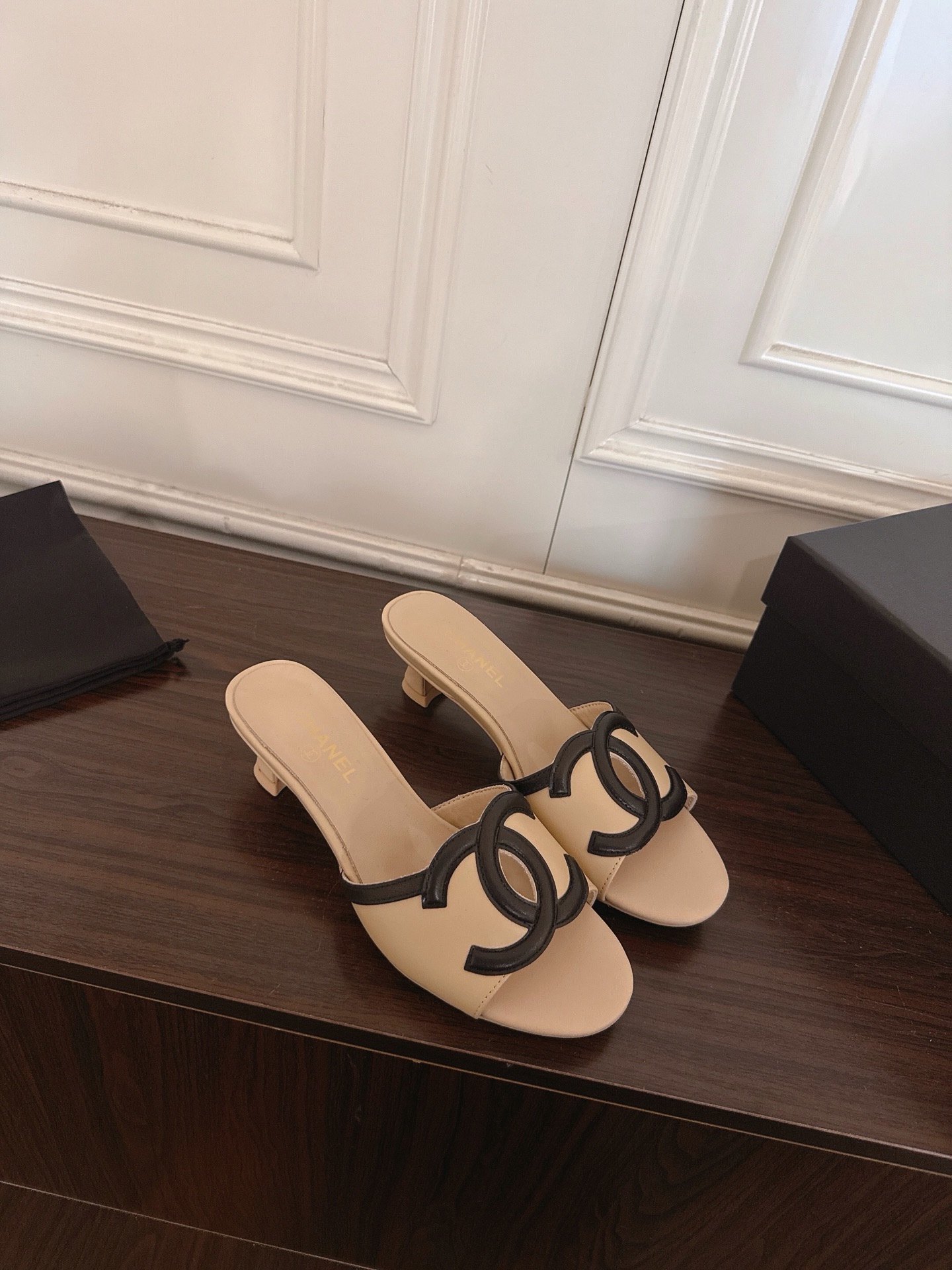 Chanel Slides