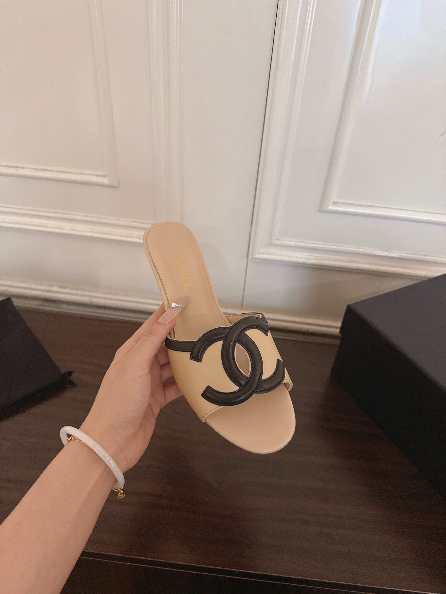 Chanel Slides