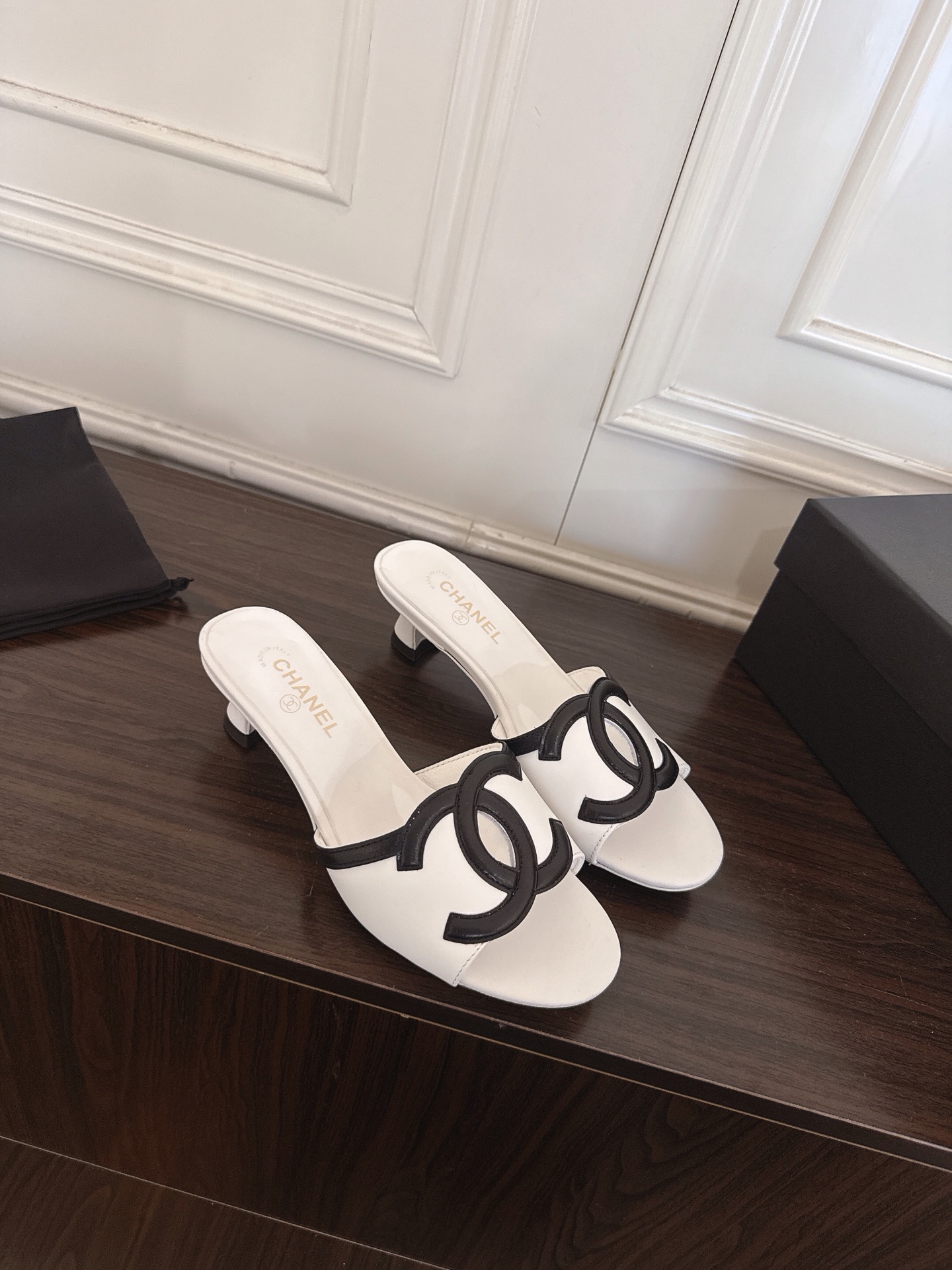 Chanel Slides