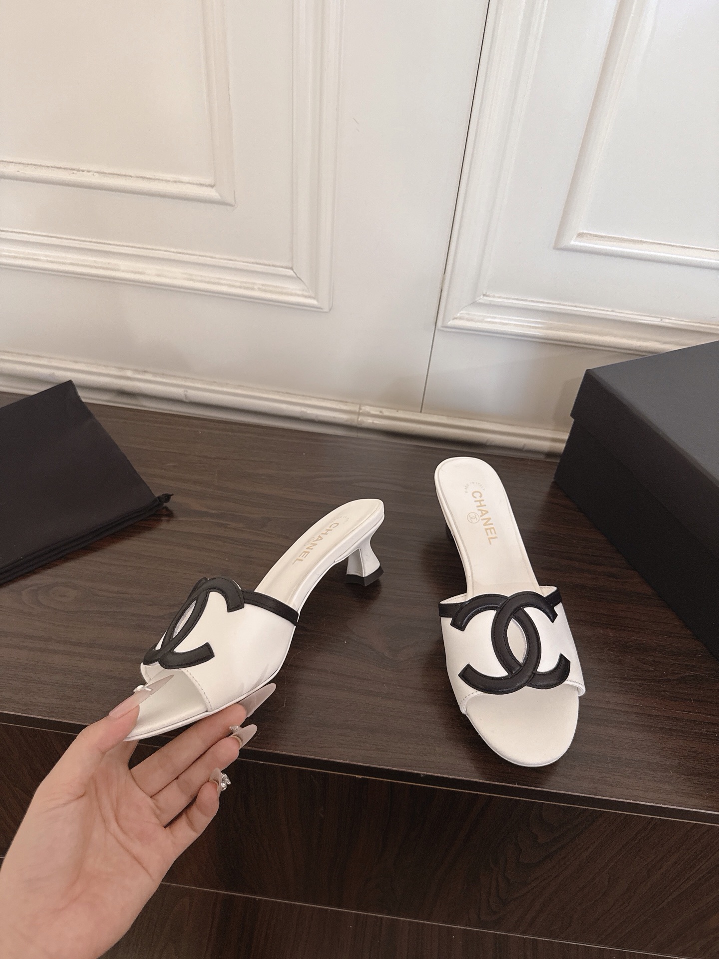 Chanel Slides