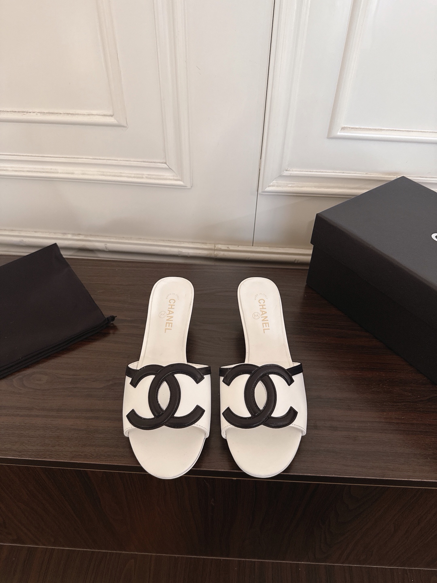 Chanel Slides