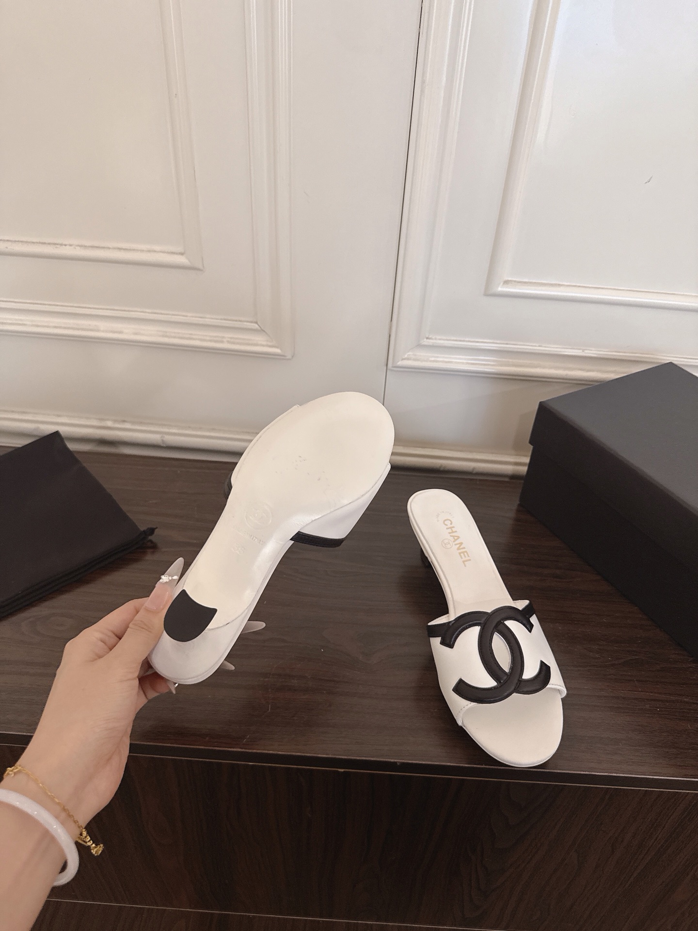 Chanel Slides