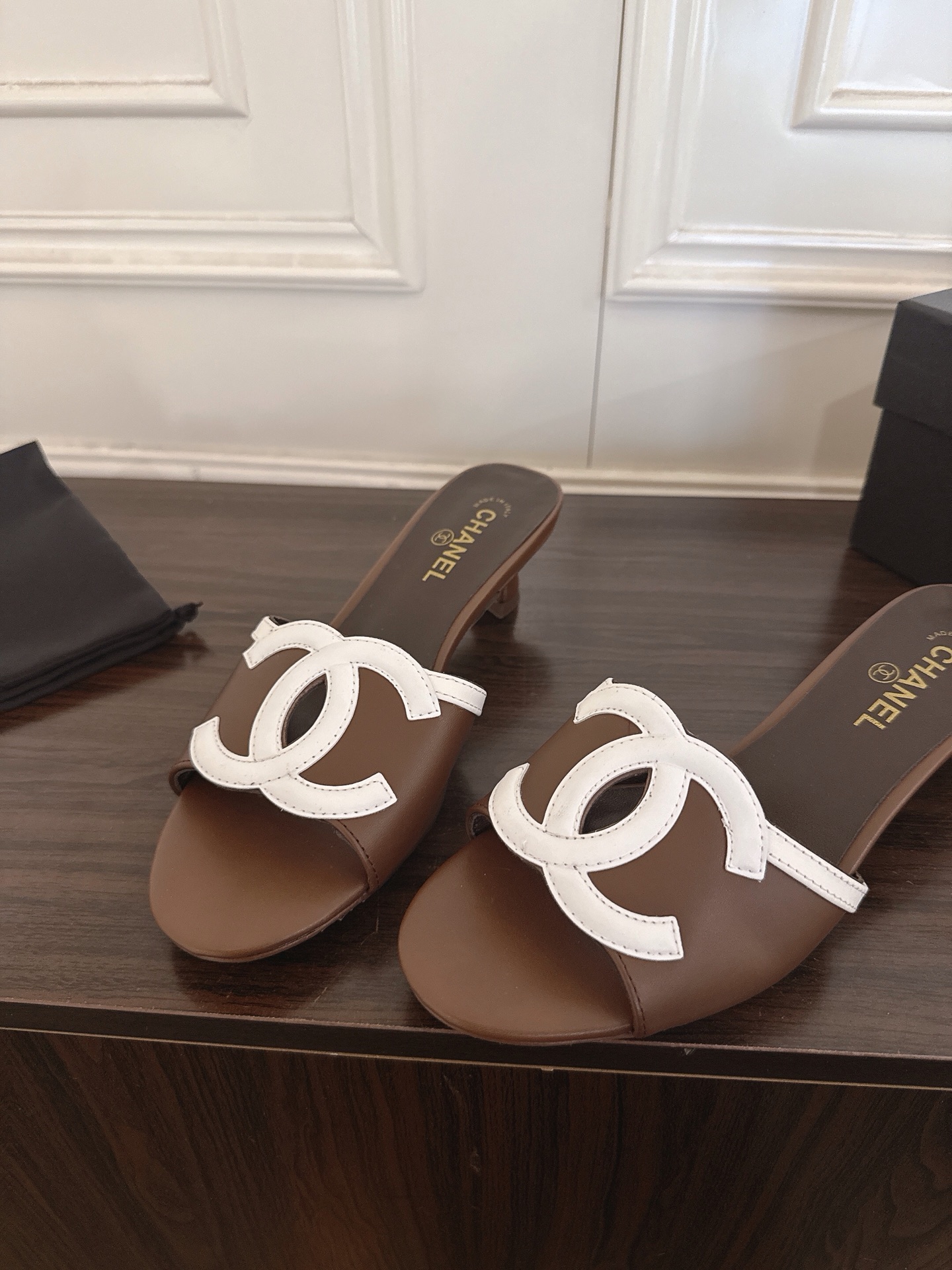 Chanel Slides