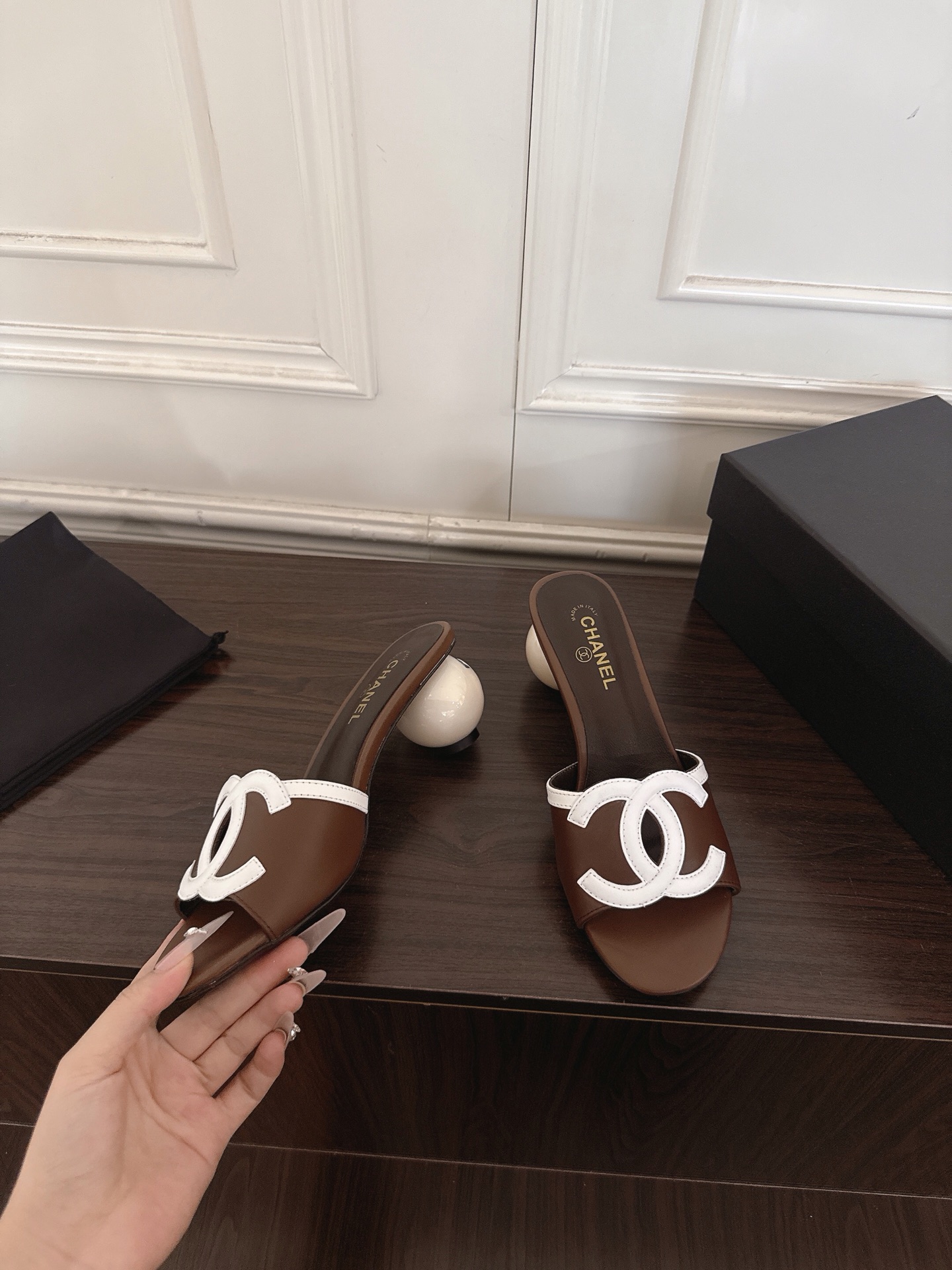 Chanel Slides