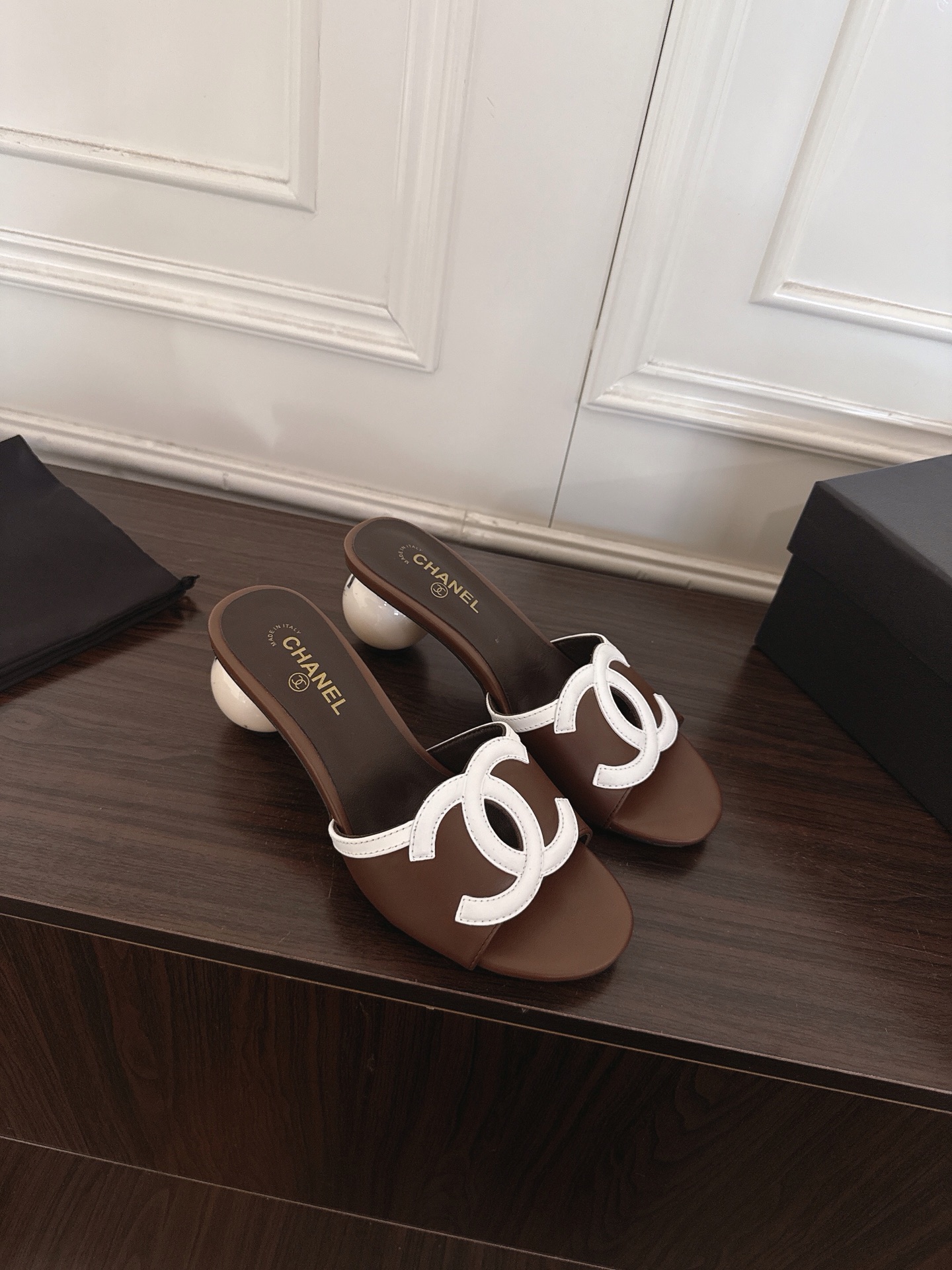 Chanel Slides