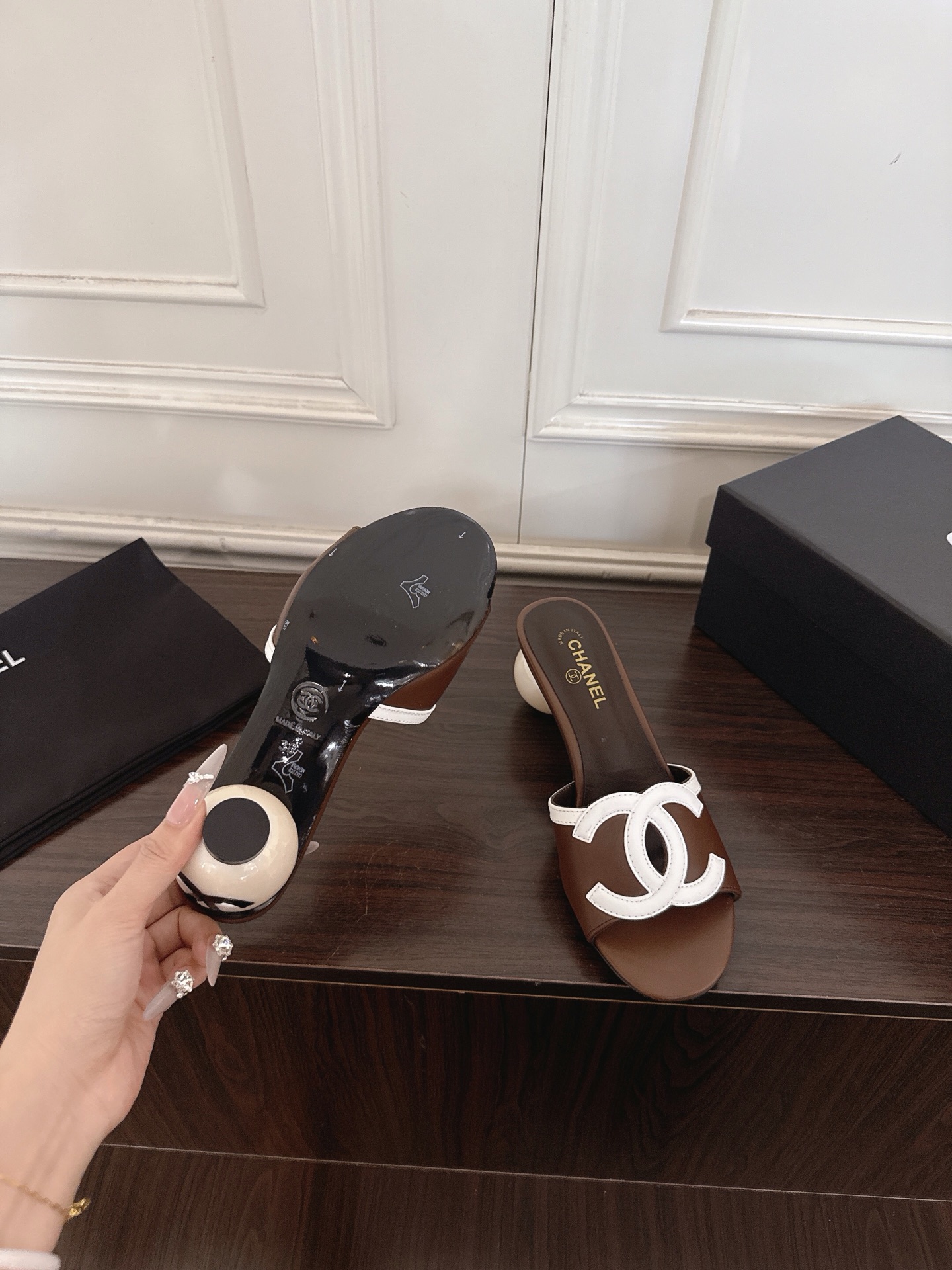 Chanel Slides