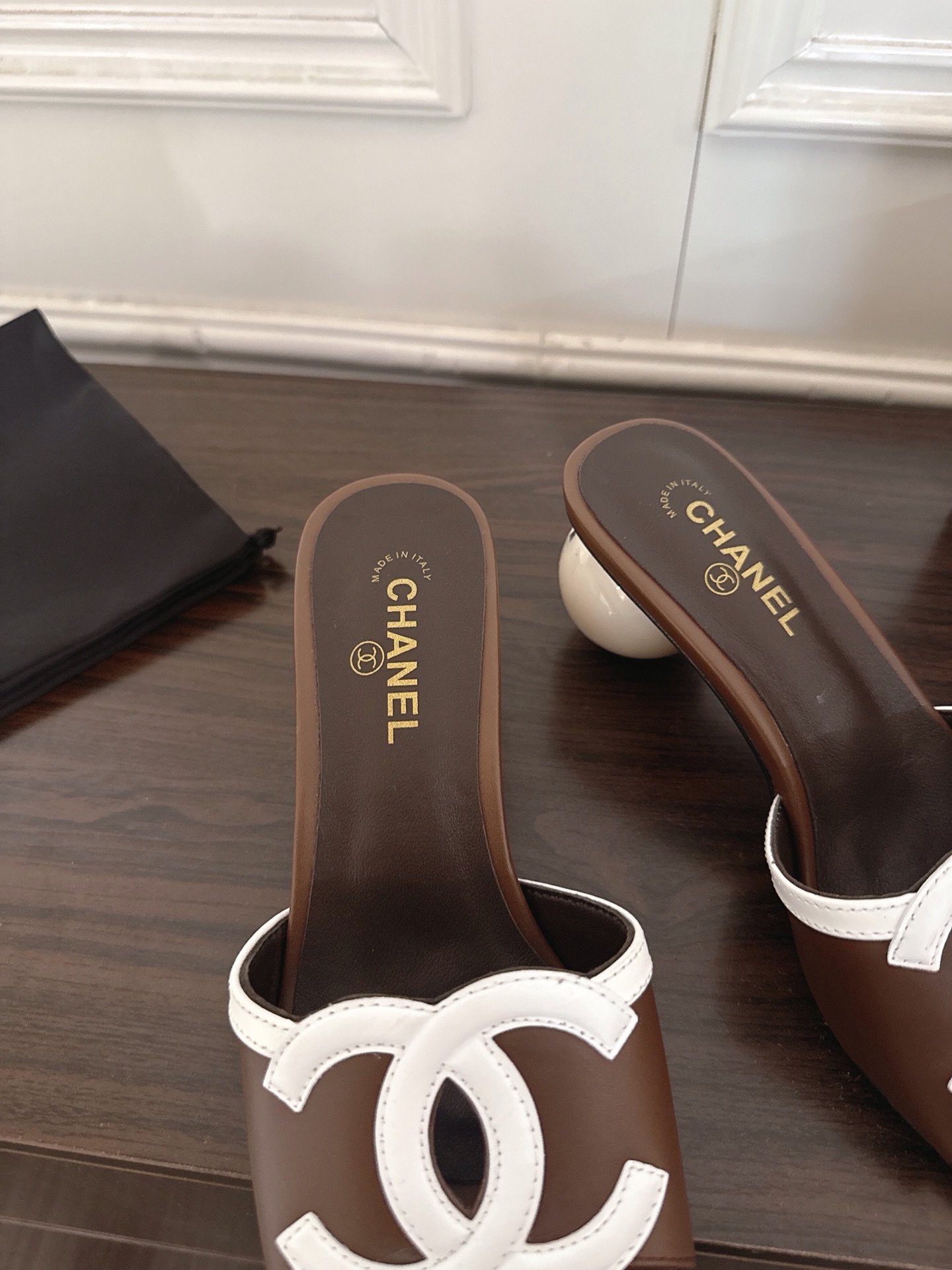 Chanel Slides