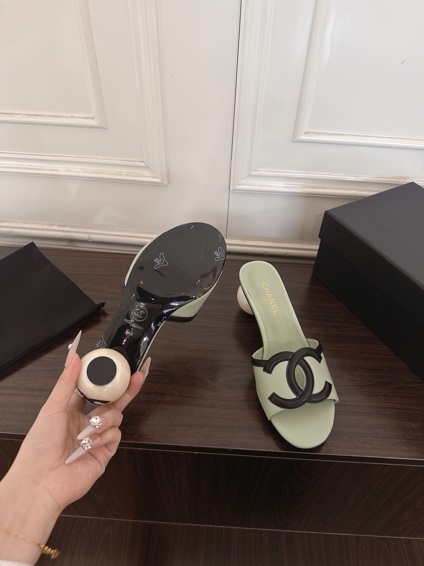 Chanel Slides