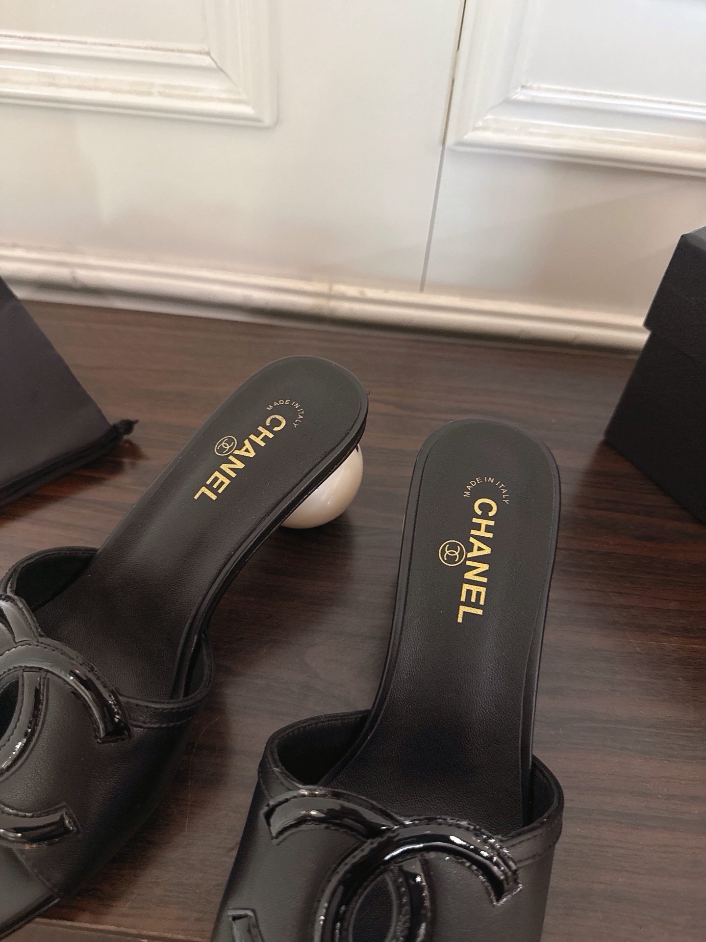 Chanel Slides