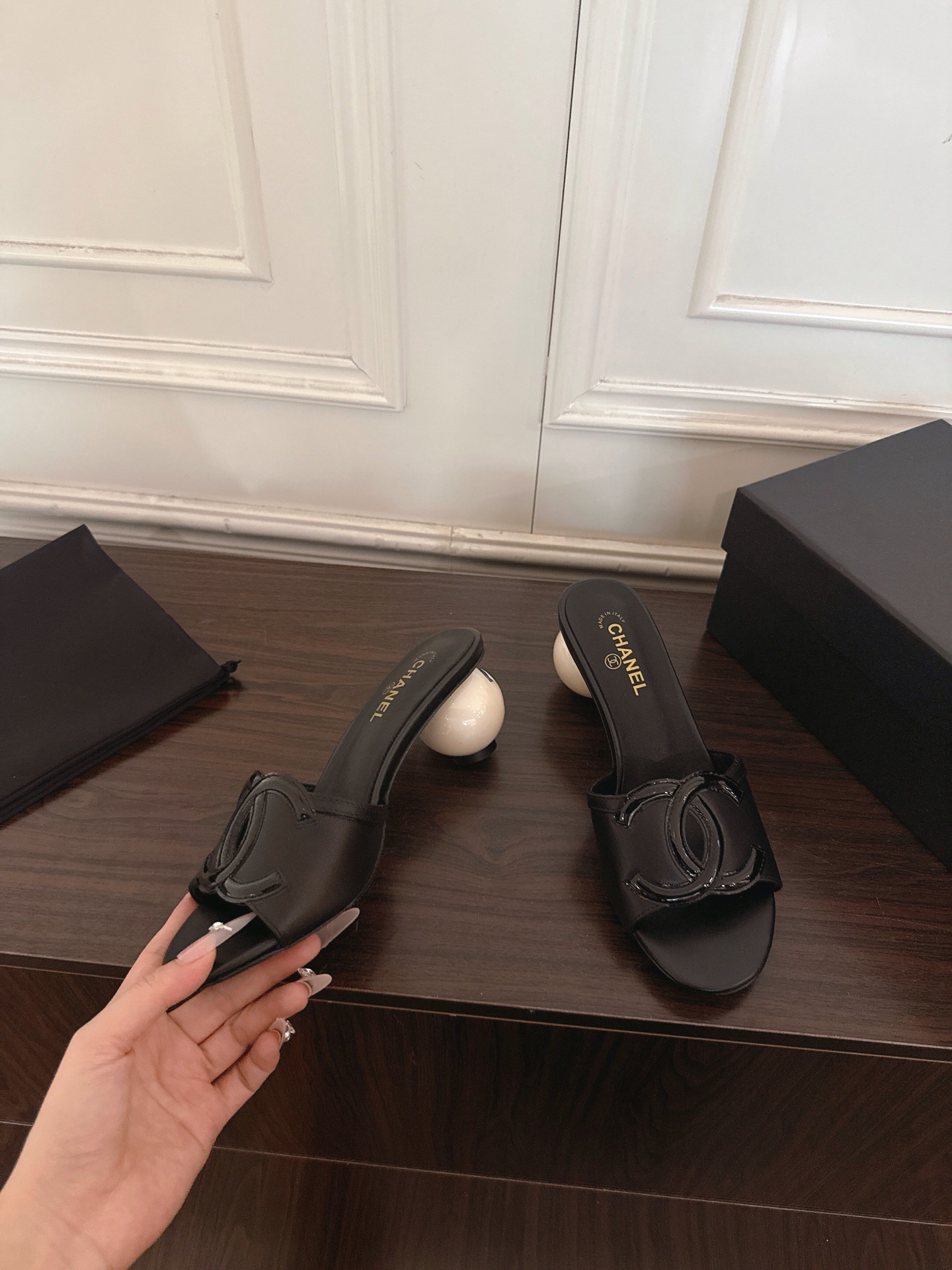 Chanel Slides
