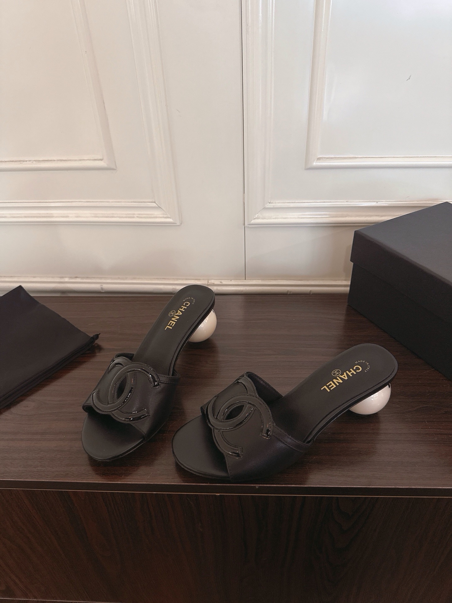 Chanel Slides