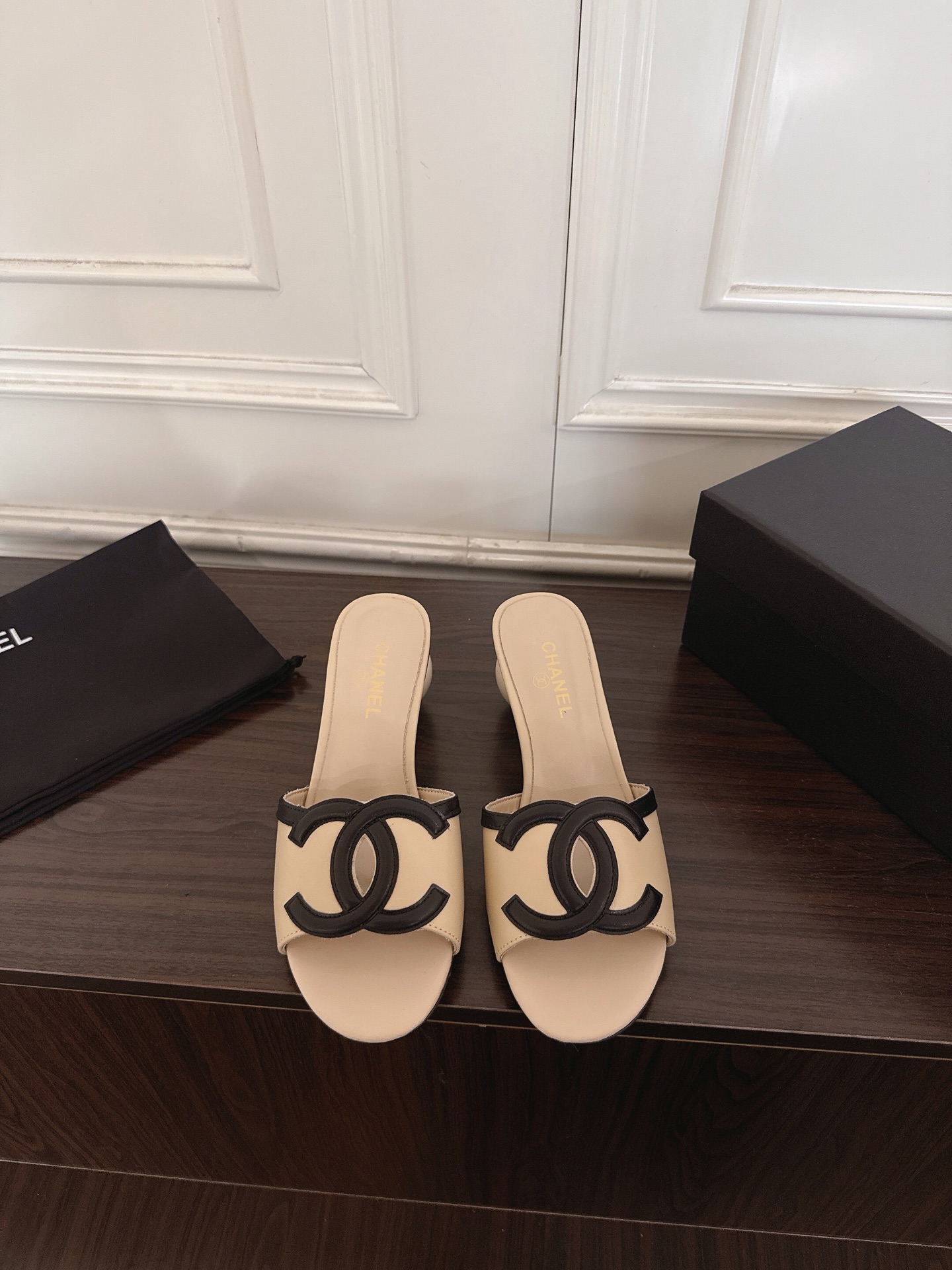 Chanel Slides